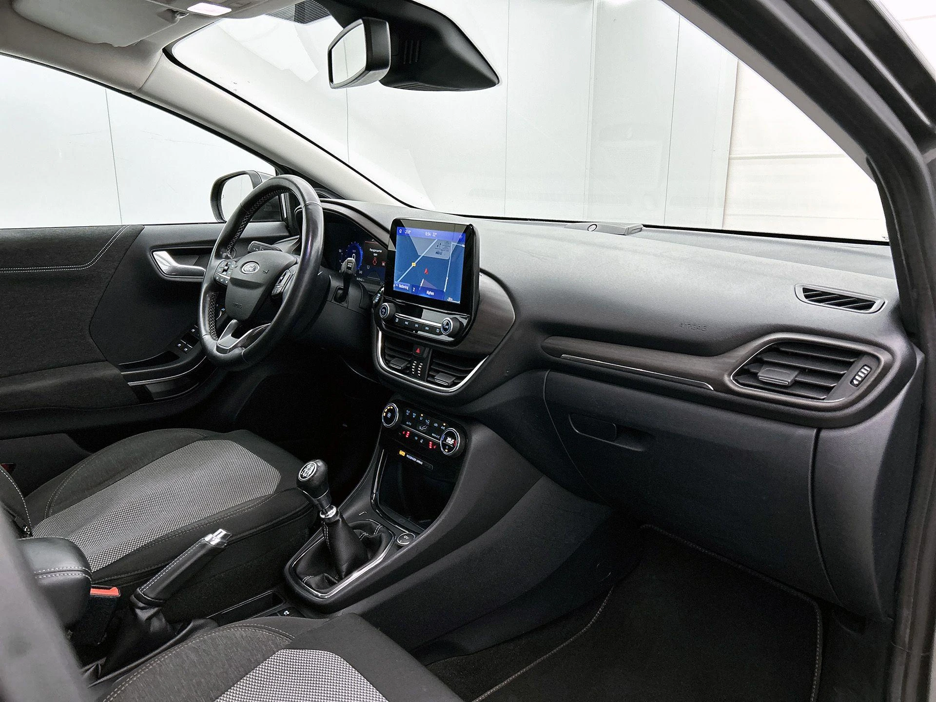 Ford Puma 1.0 EcoBoost Hybrid Titanium