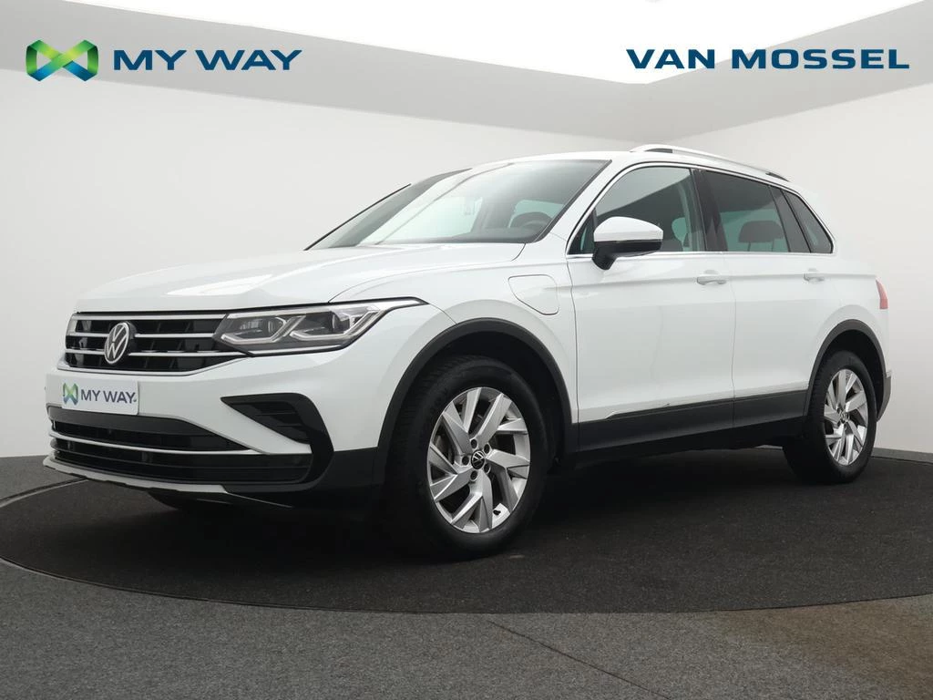 Volkswagen-Tiguan-image-0