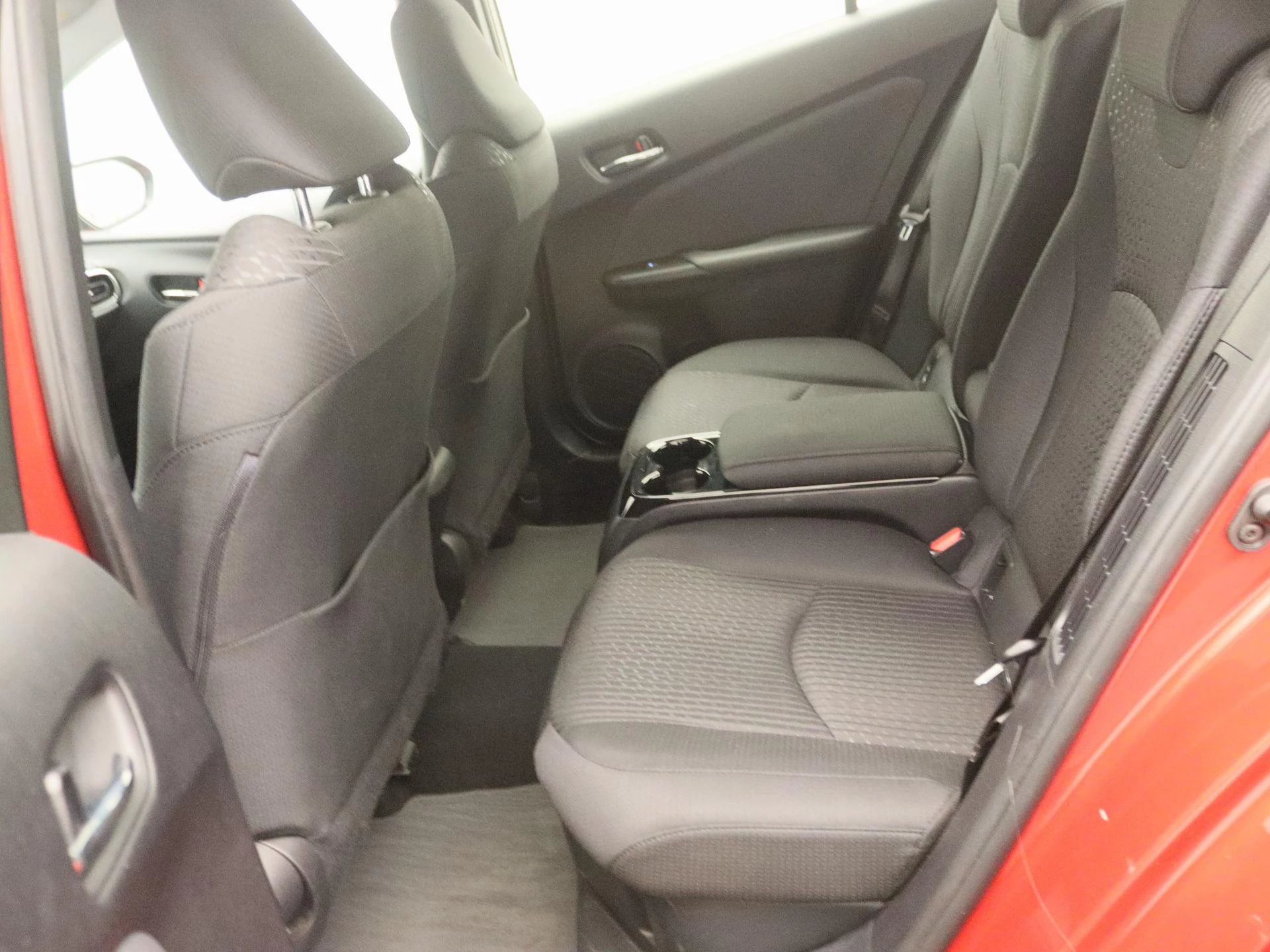 Toyota-Prius-image-12