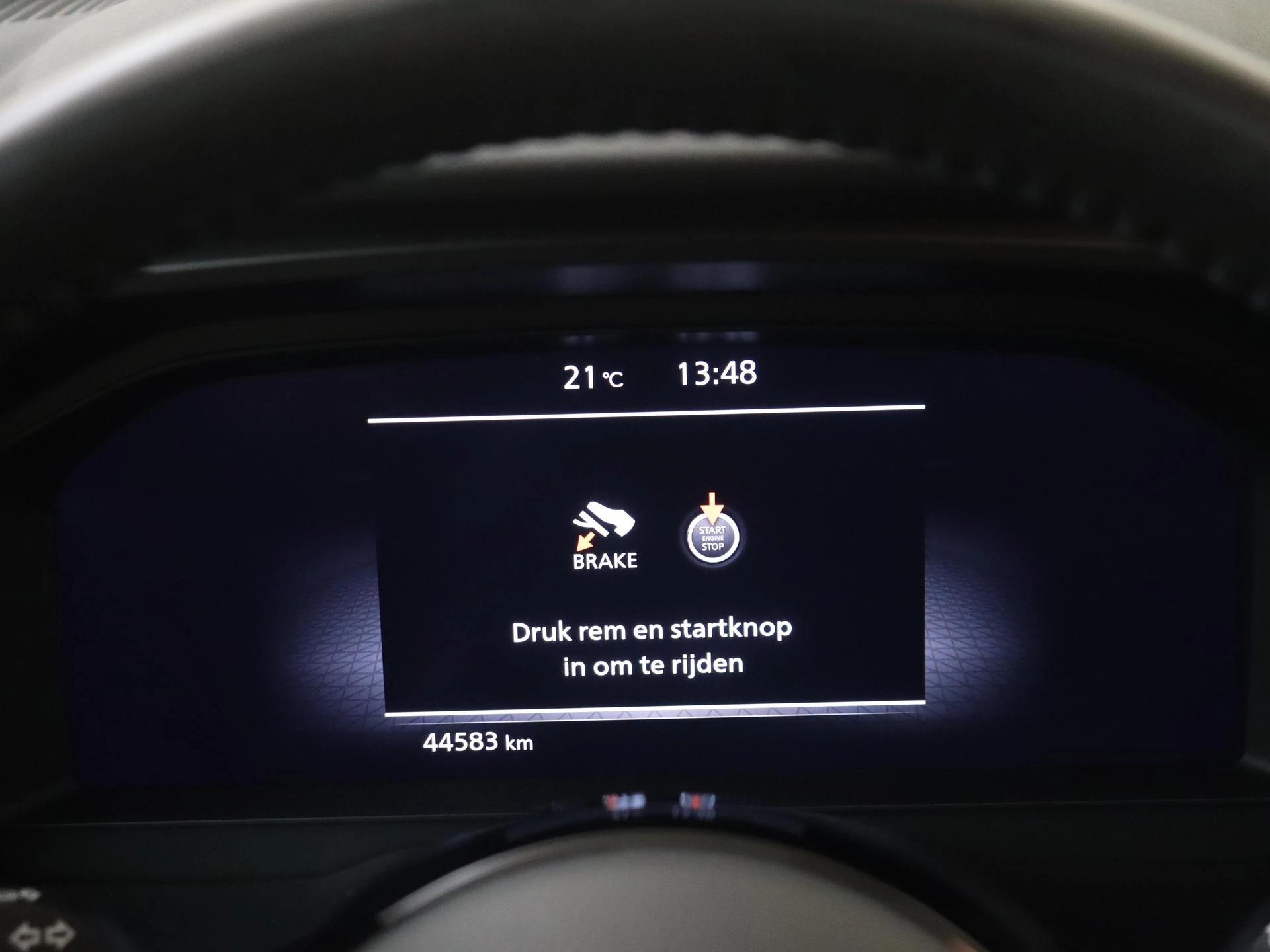 Nissan-QASHQAI-image-11
