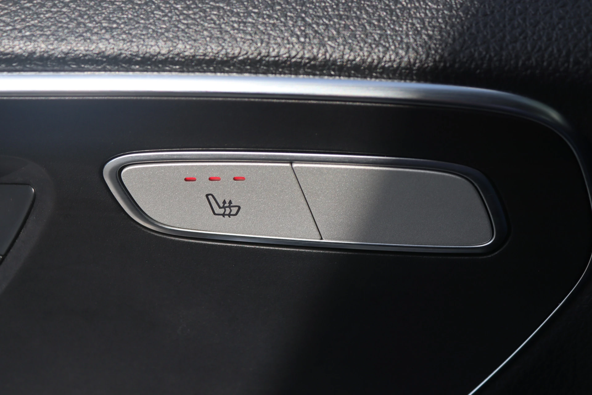Mercedes-Benz-eVito-image-13