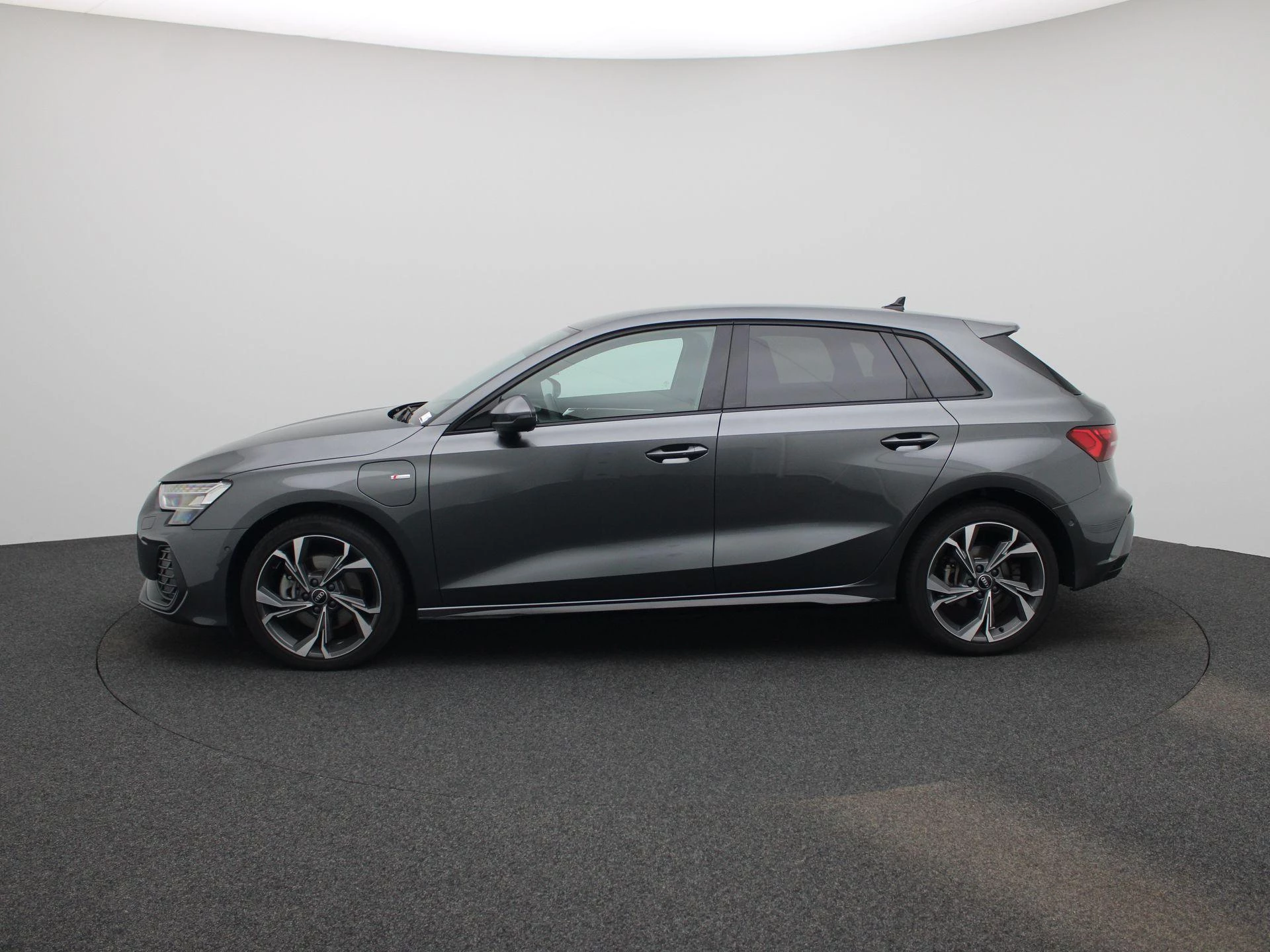 Audi A3 Sportback 40 TFSI e S edition 204 PK