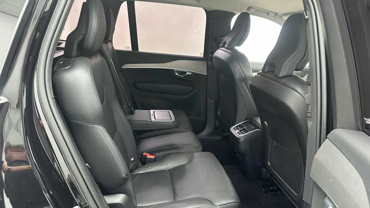 Volvo-XC90-image-7