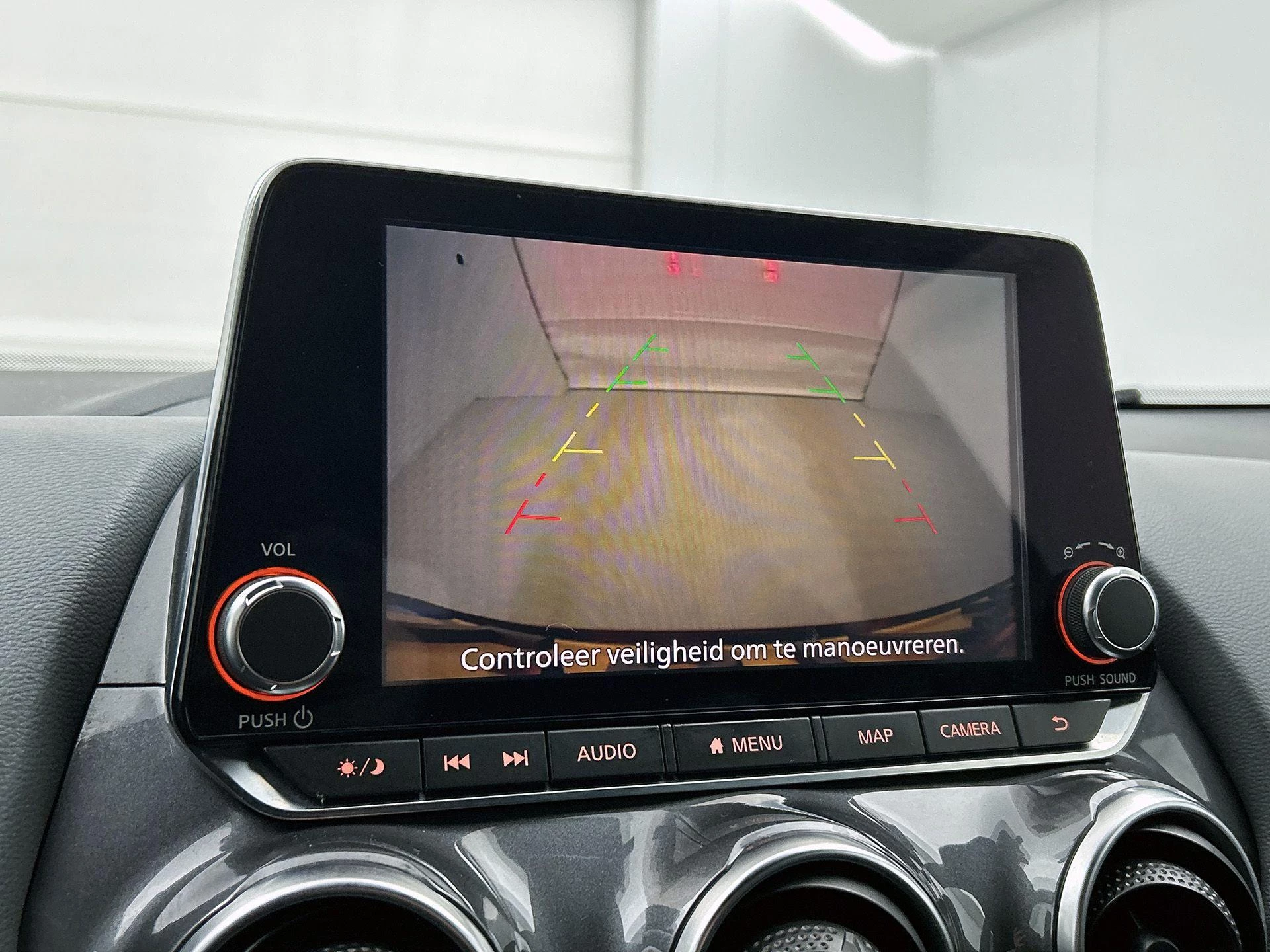 Nissan-Juke-image-10