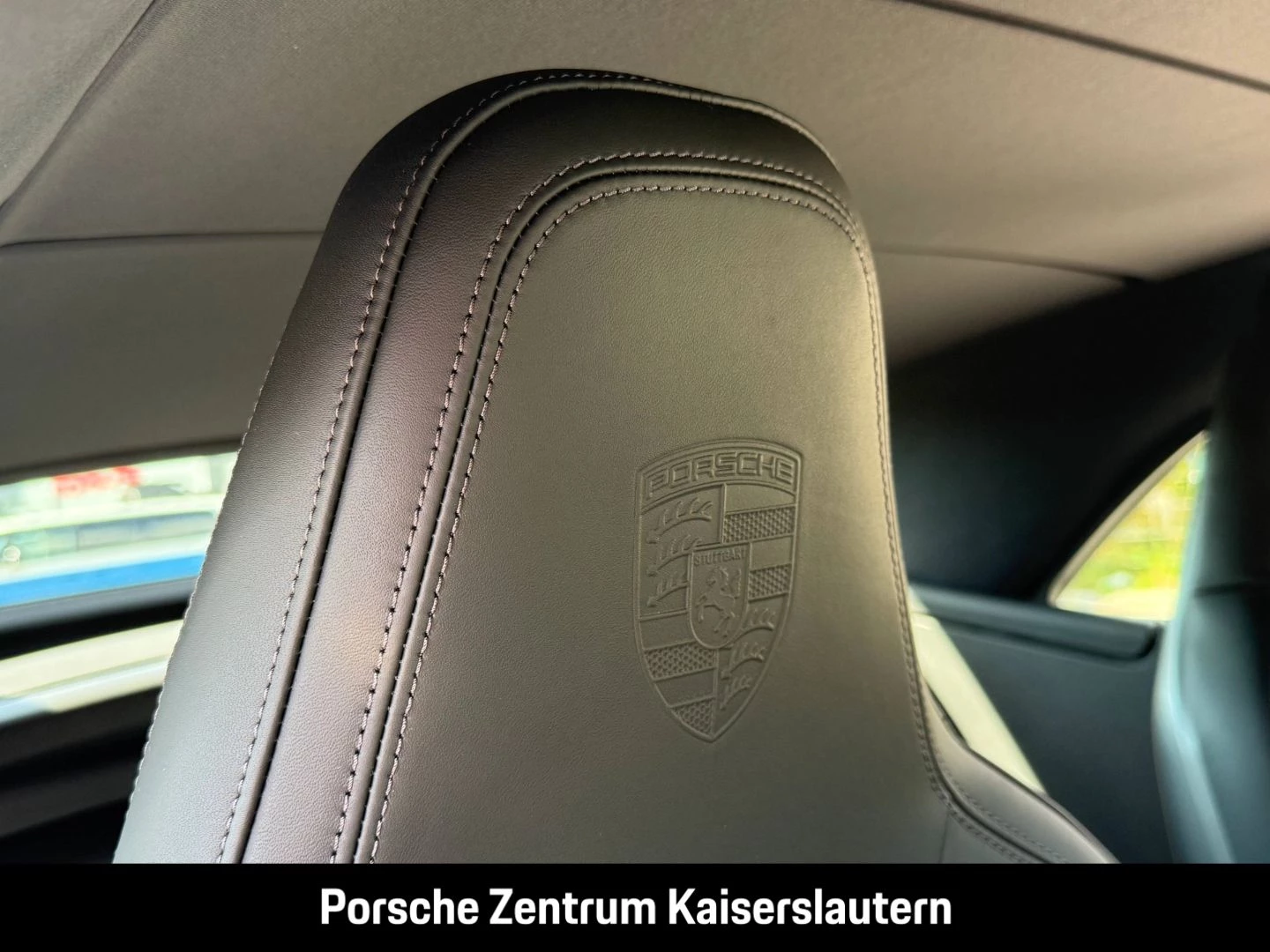 Porsche 911 992 Carrera Cabrio Liftsystem-VA Sportabgas carrera