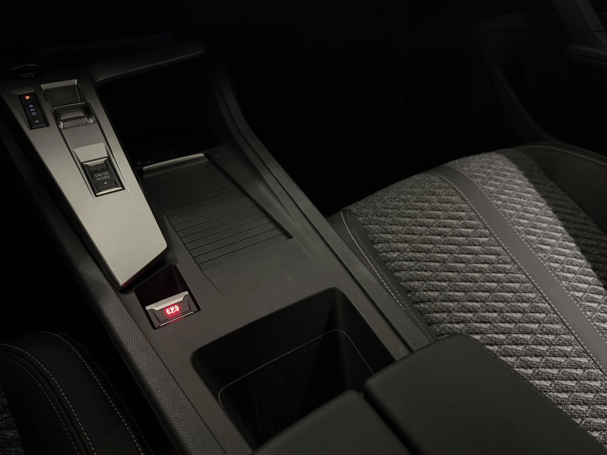 Peugeot-308-image-12