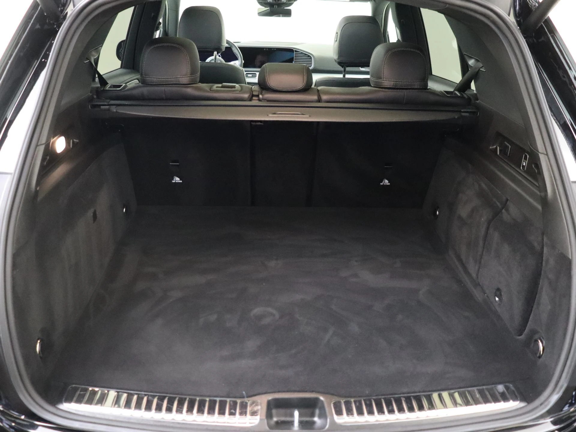 Mercedes-Benz-GLE-image-30