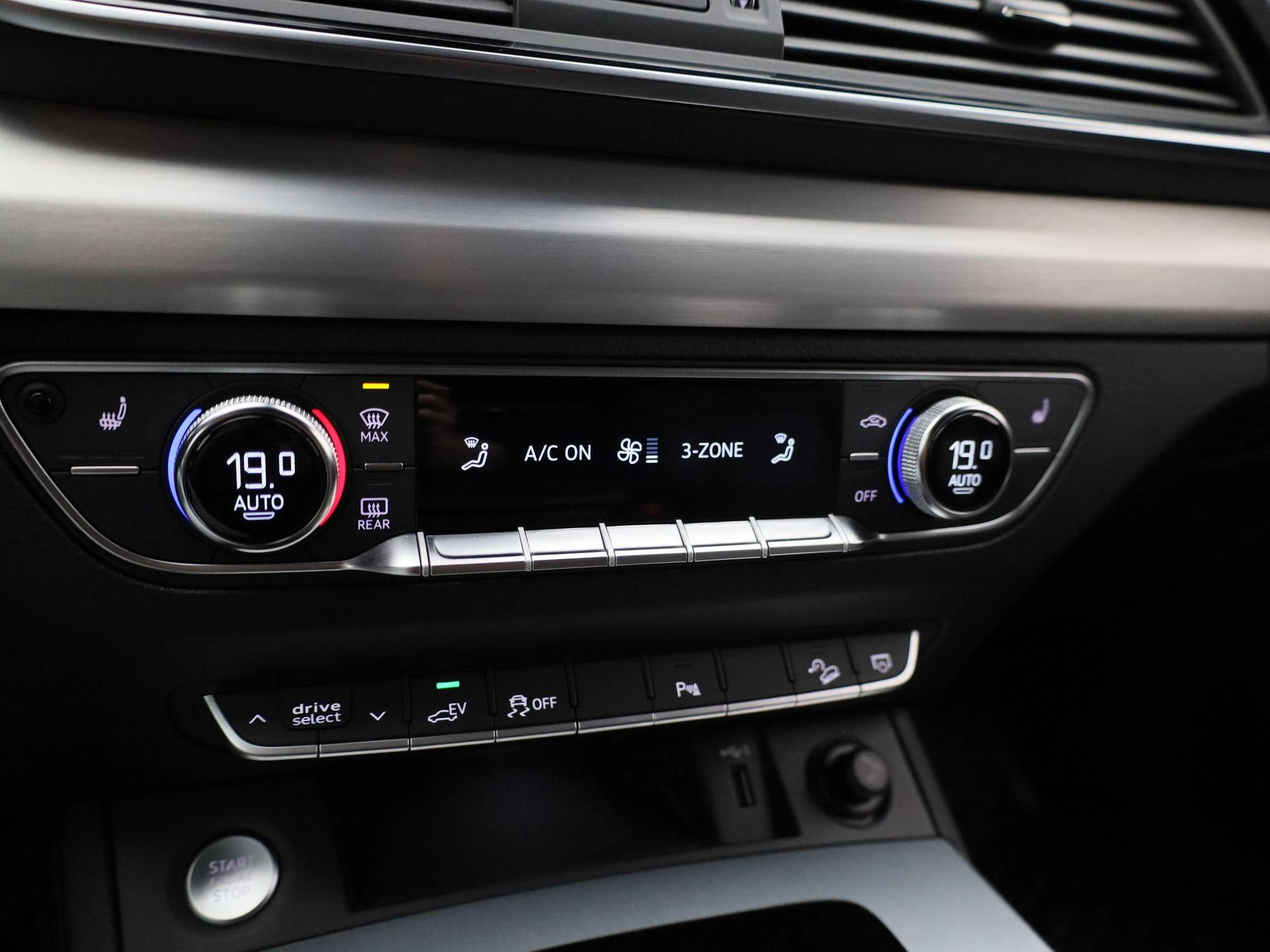 Audi-Q5-image-26