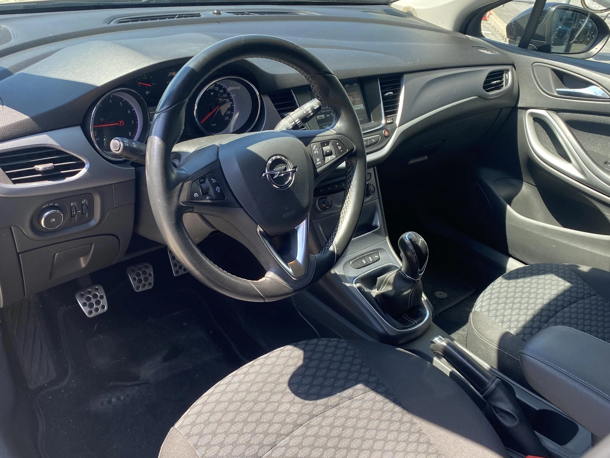 Opel Astra 1.0 Online Edition