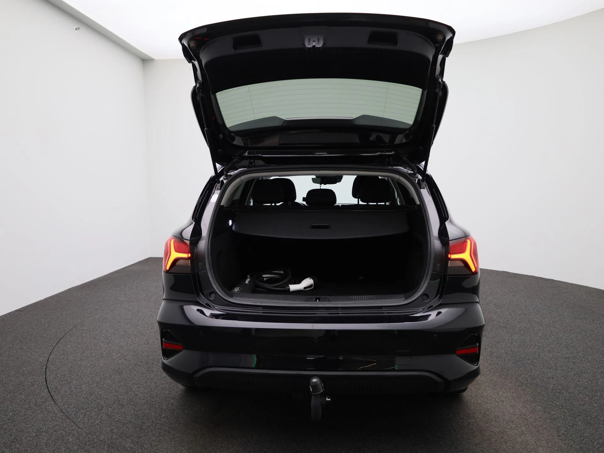 MG MG5 Electric Standard Range Luxury 50 kWh