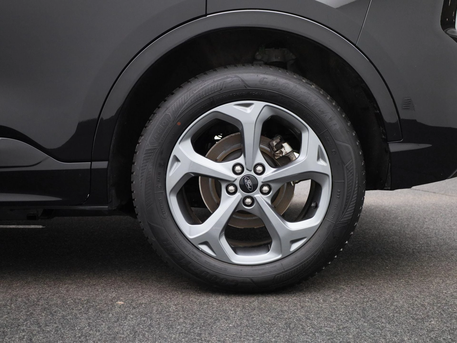 Ford-Kuga-image-12
