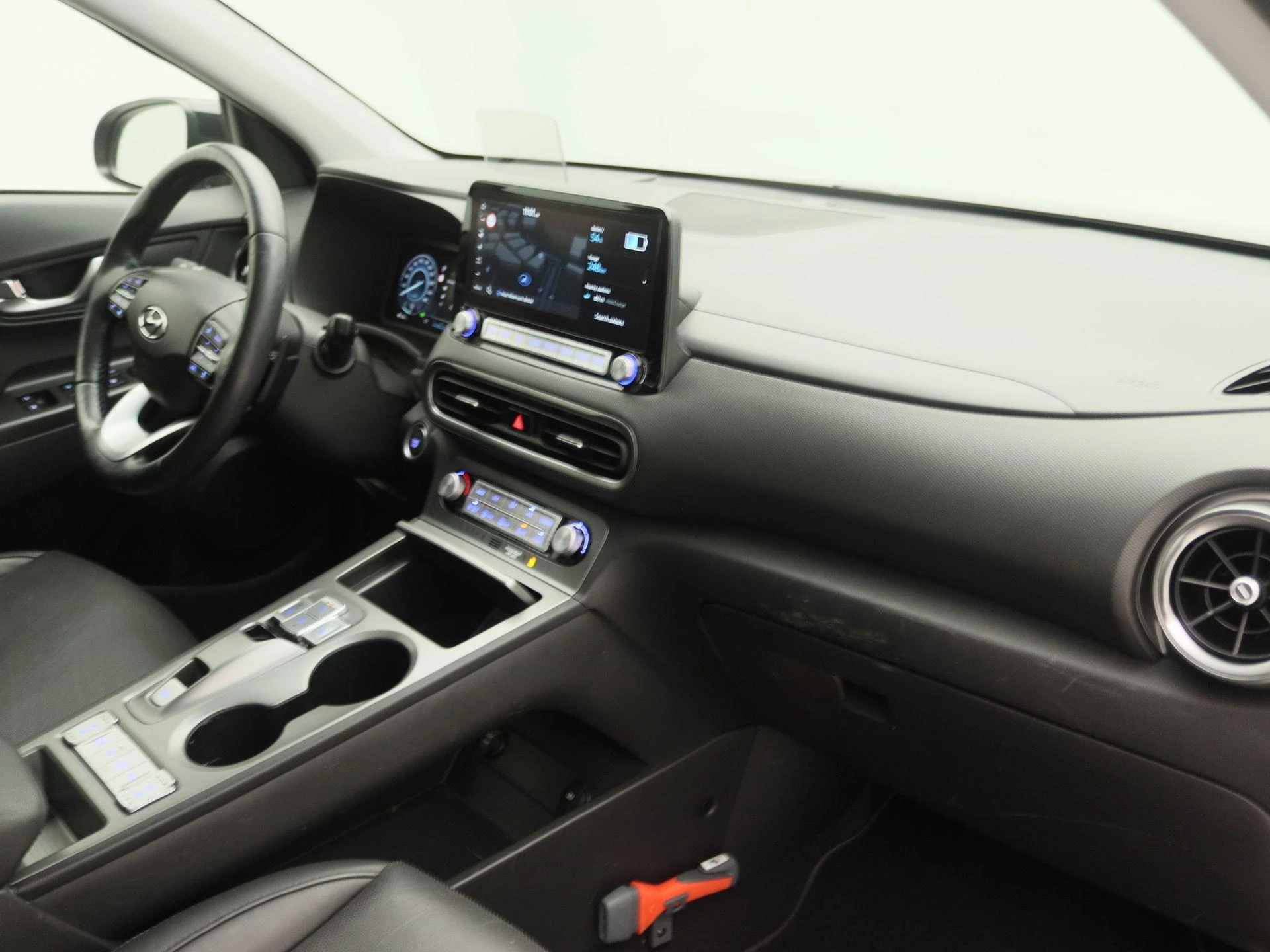 Hyundai-Kona-image-25