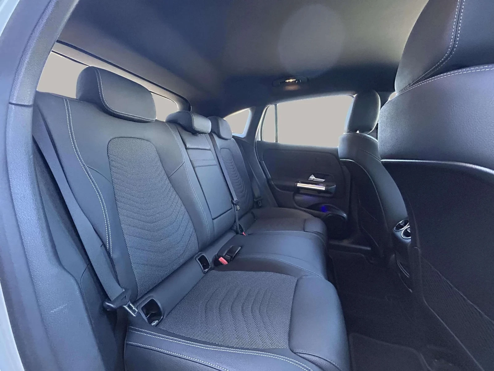 Mercedes-Benz-EQA-image-16