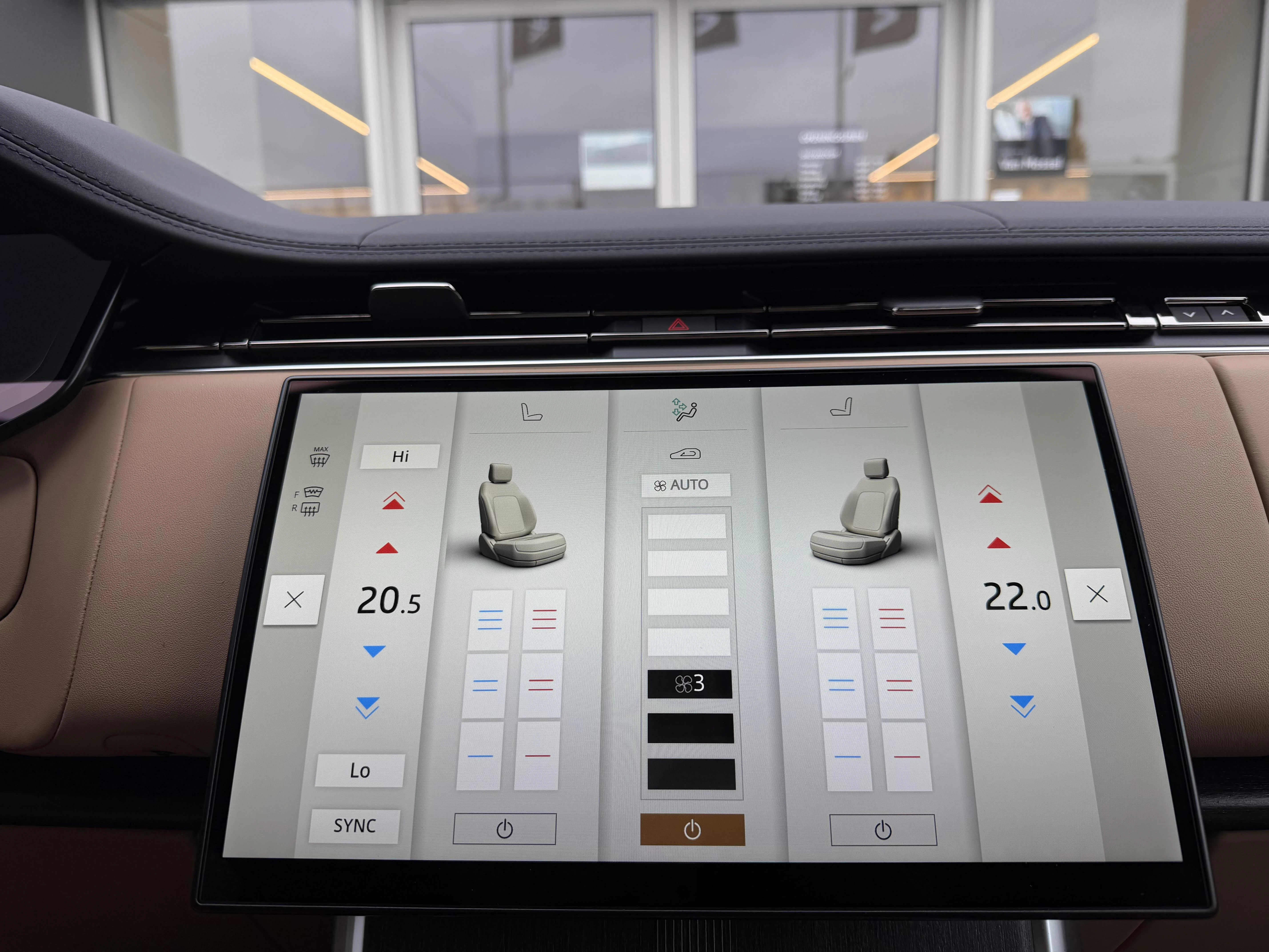 Land Rover-Range Rover-image-21