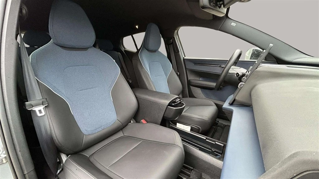 Volvo-EX30-image-19