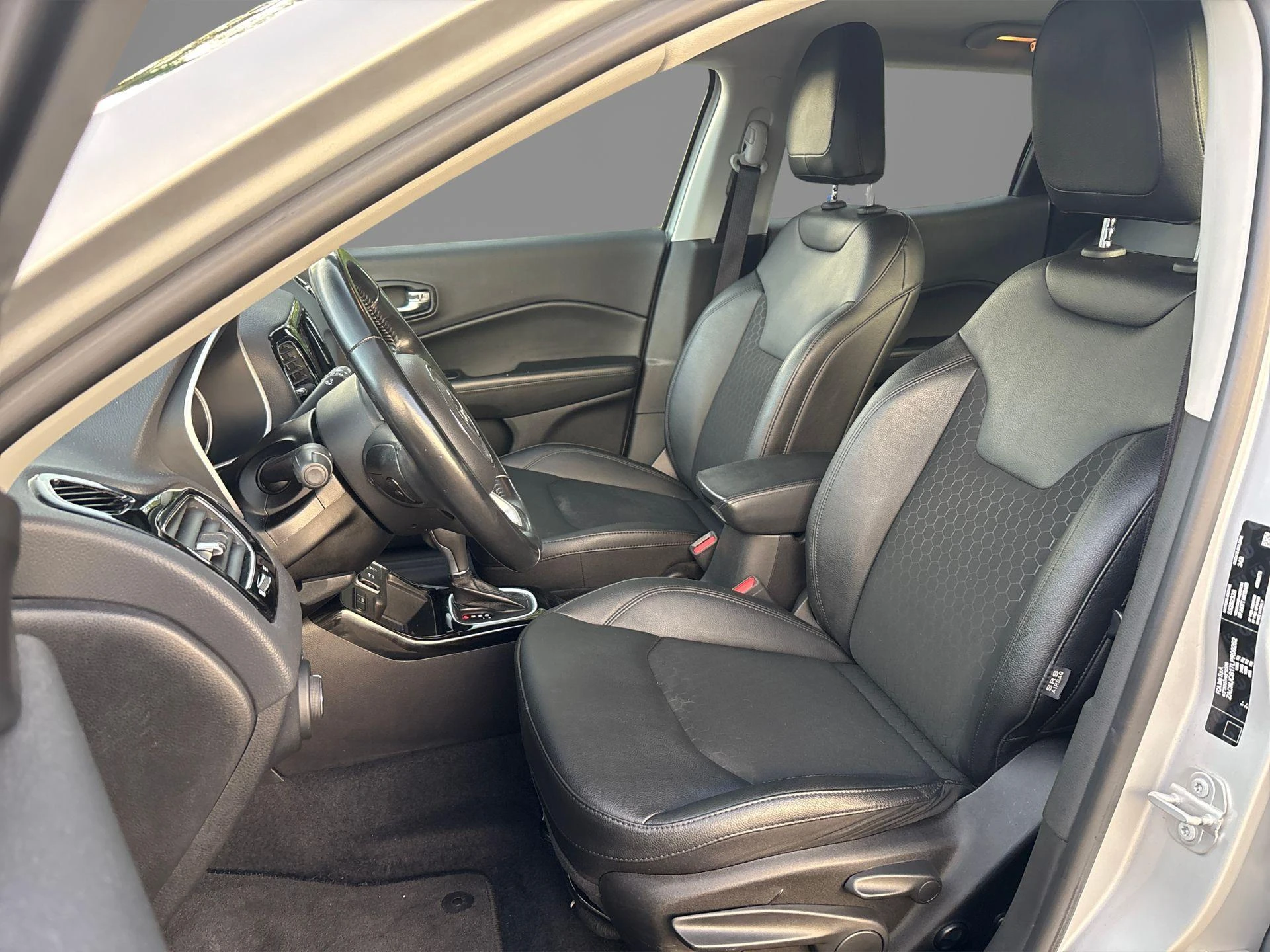 Jeep-Compass-image-1