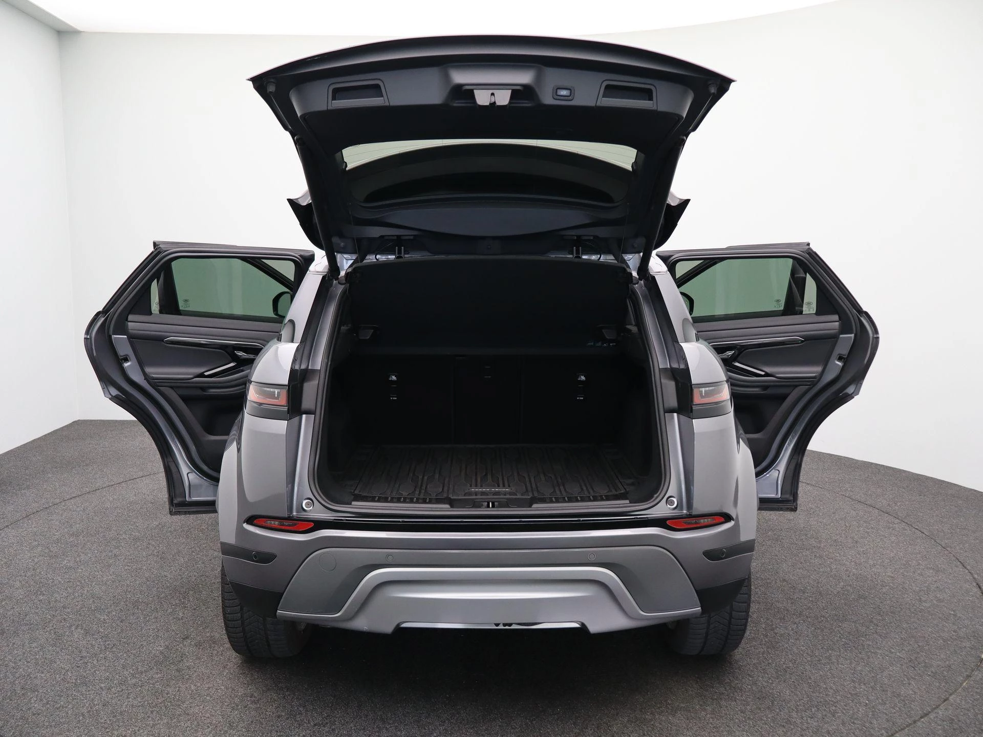 Land Rover-Range Rover Evoque-image-12