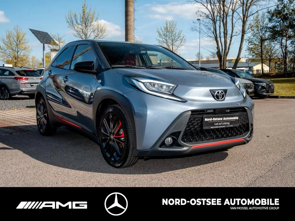 Toyota Aygo X 1.0 UNDERCOVER KAMERA TEMPO SITZHZGAB70 AYGO X 1.0 UNDERCOVER KAMERA TEMPO SITZHZG