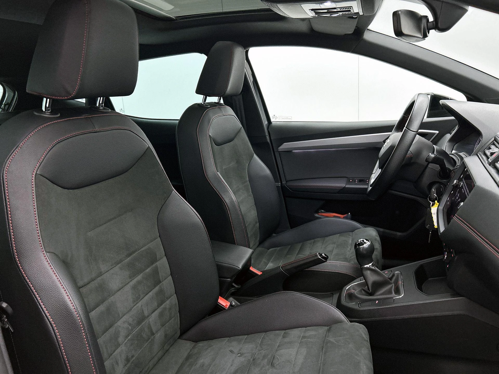 SEAT-Ibiza-image-34