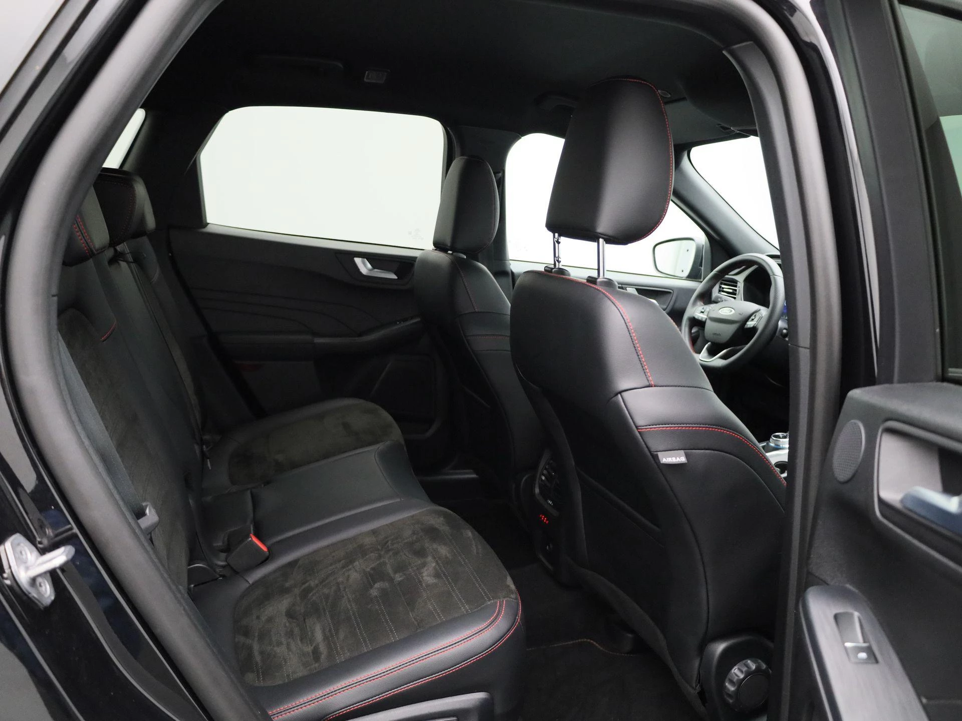 Ford-Kuga-image-37