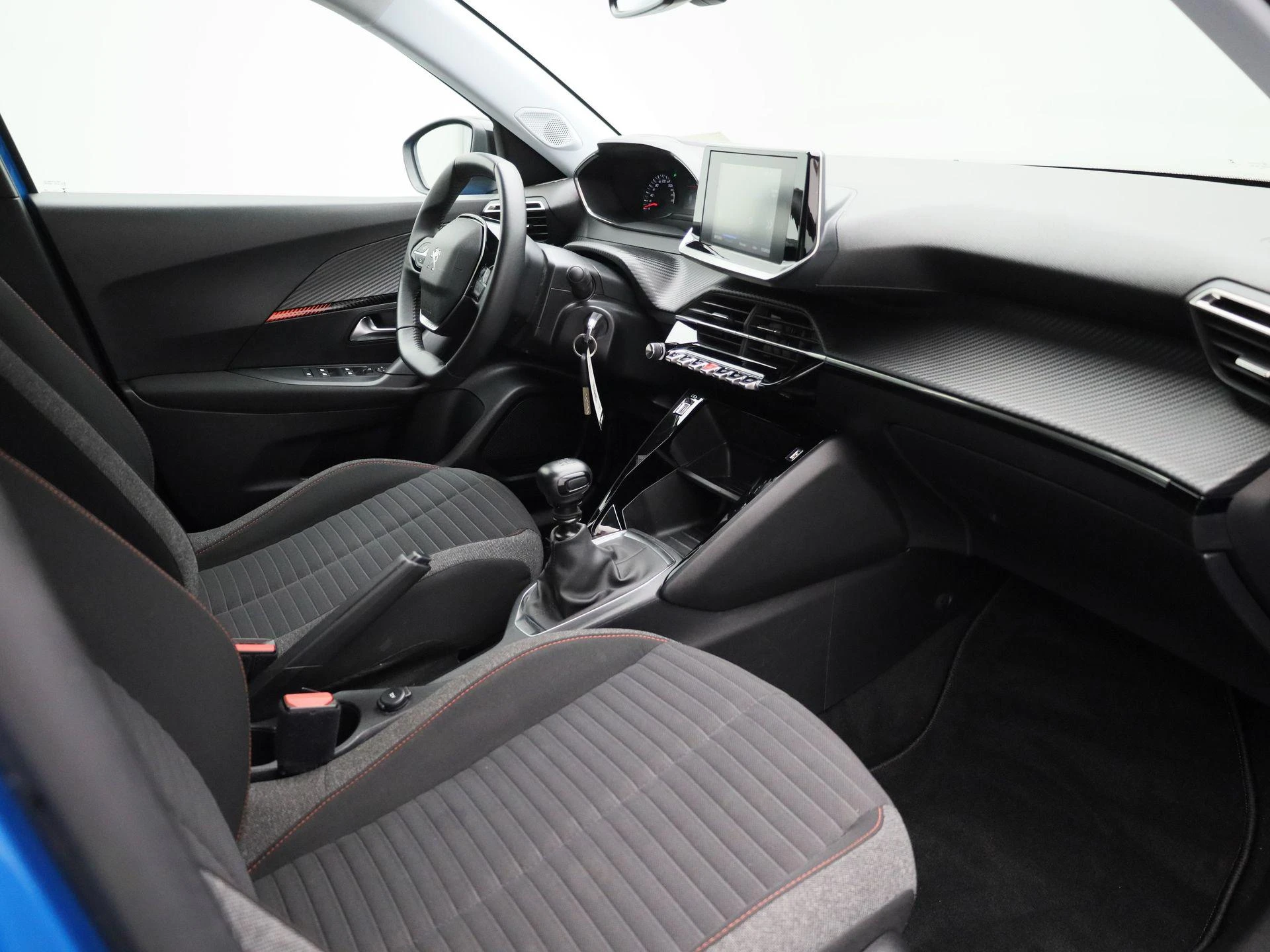Peugeot-2008-image-36