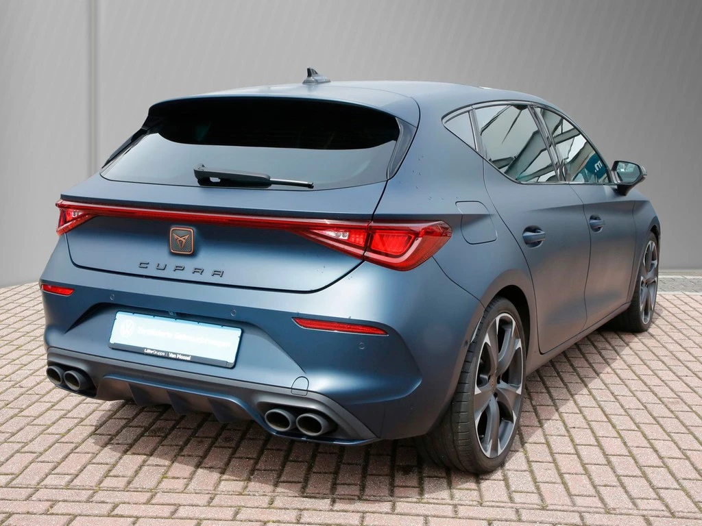 CUPRA Leon VZ 2.0 TSI 19" BEATS Leder Pano Navi+VC ACC LED RFK+PDC SHZ