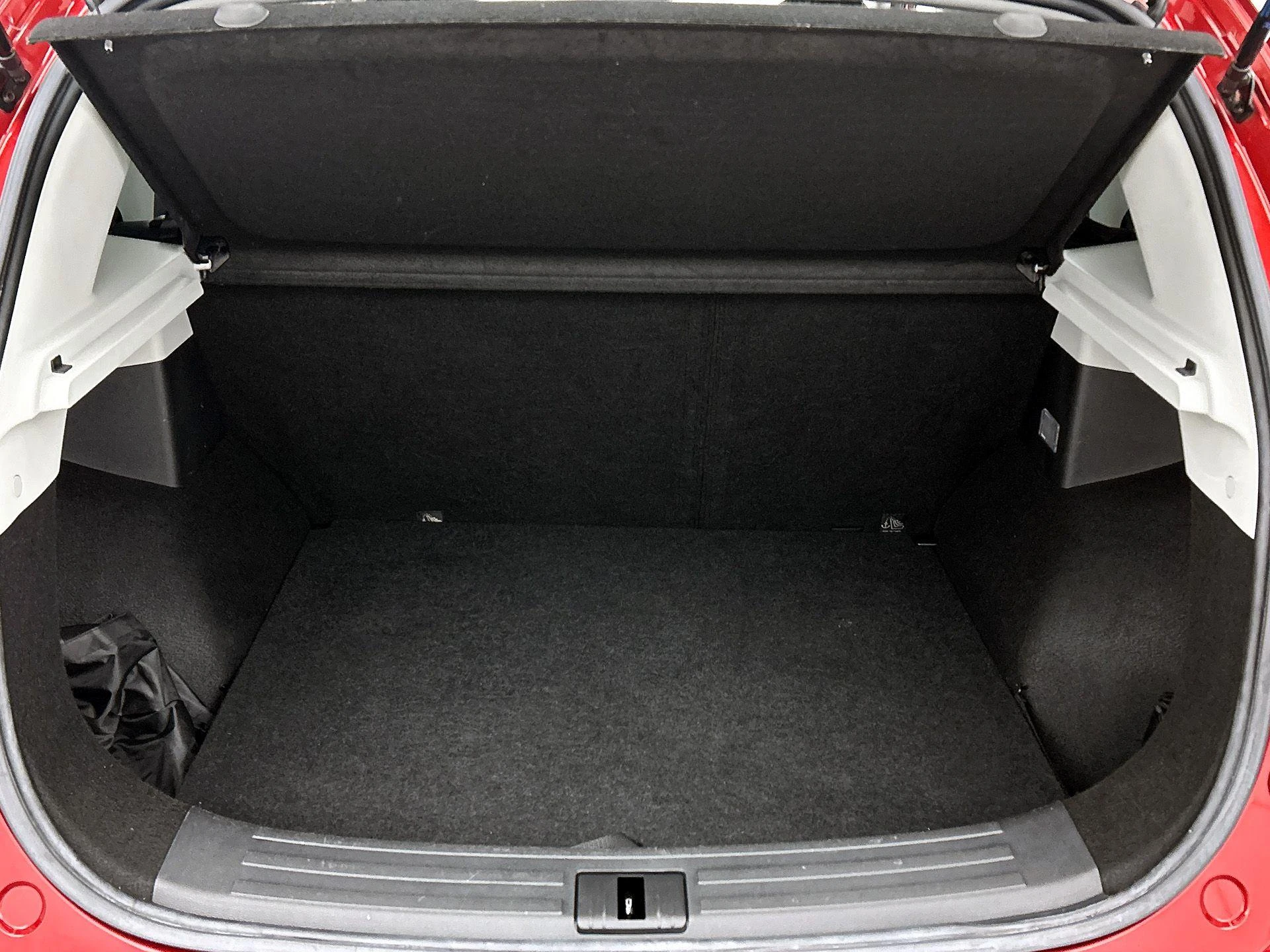 MG-ZS EV-image-37
