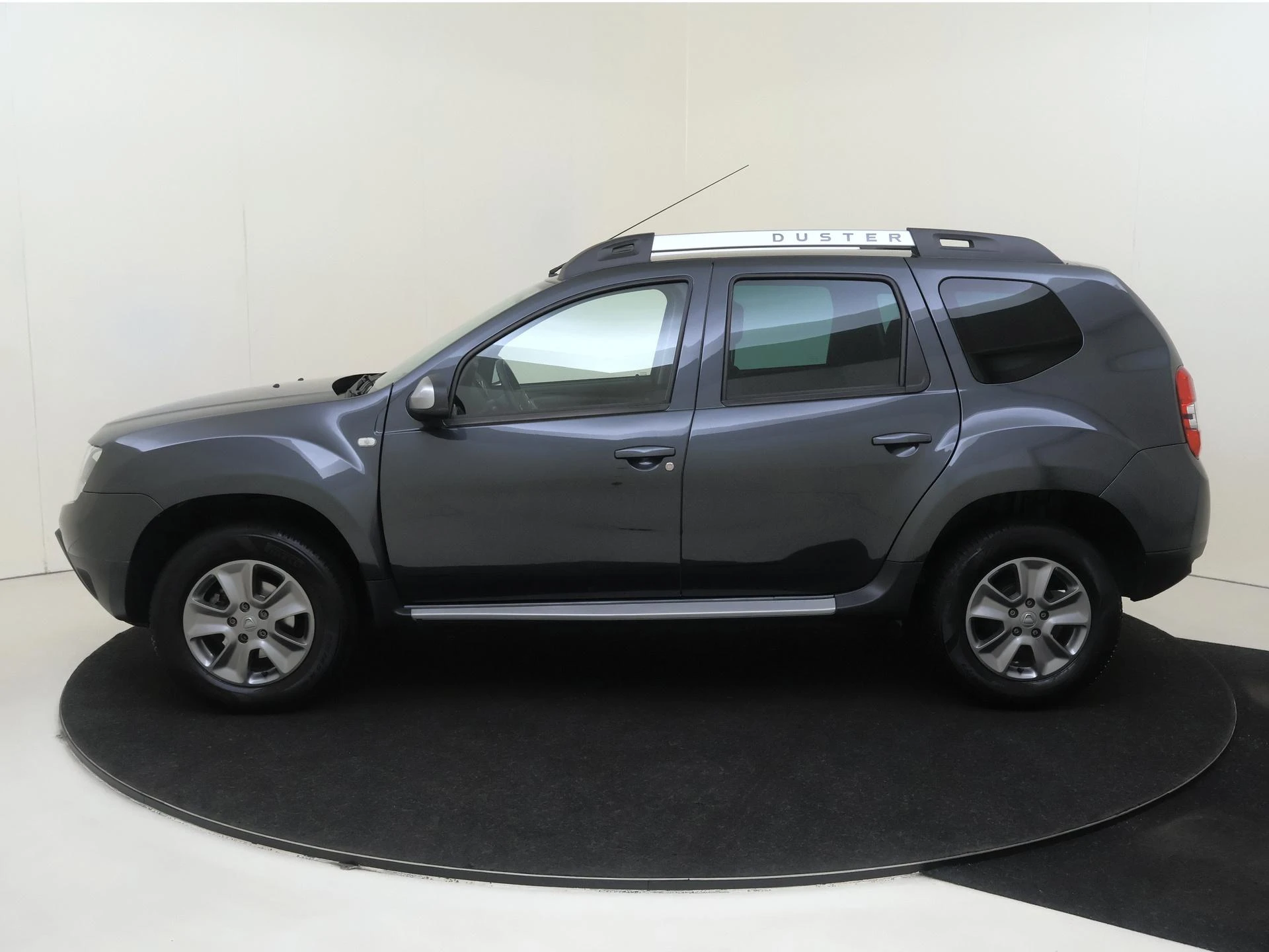 Dacia-Duster-image-7