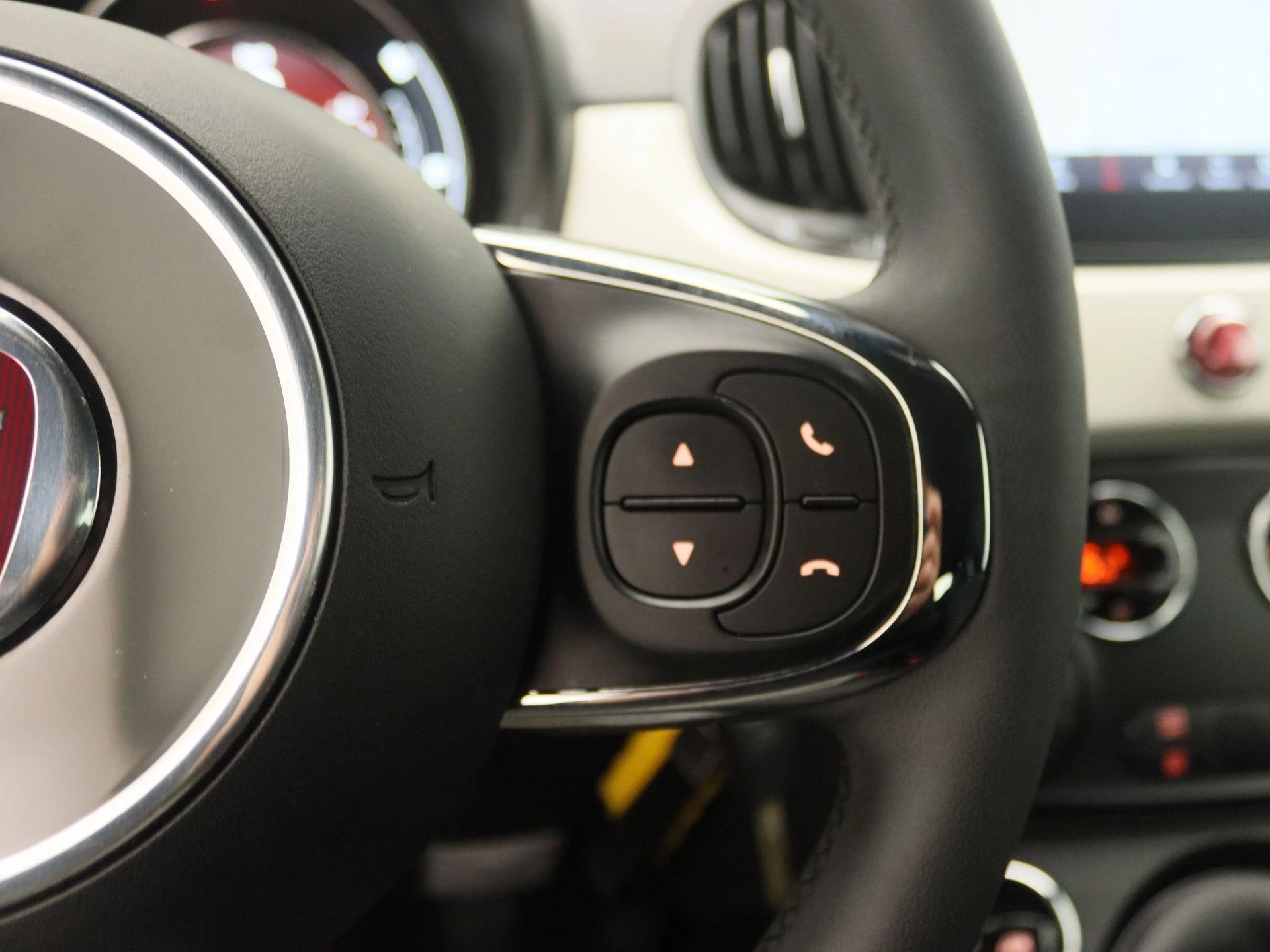 Fiat-500C-image-17