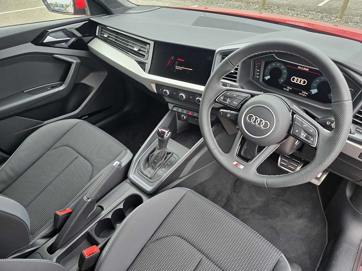 Audi-A1 Sportback-image-5