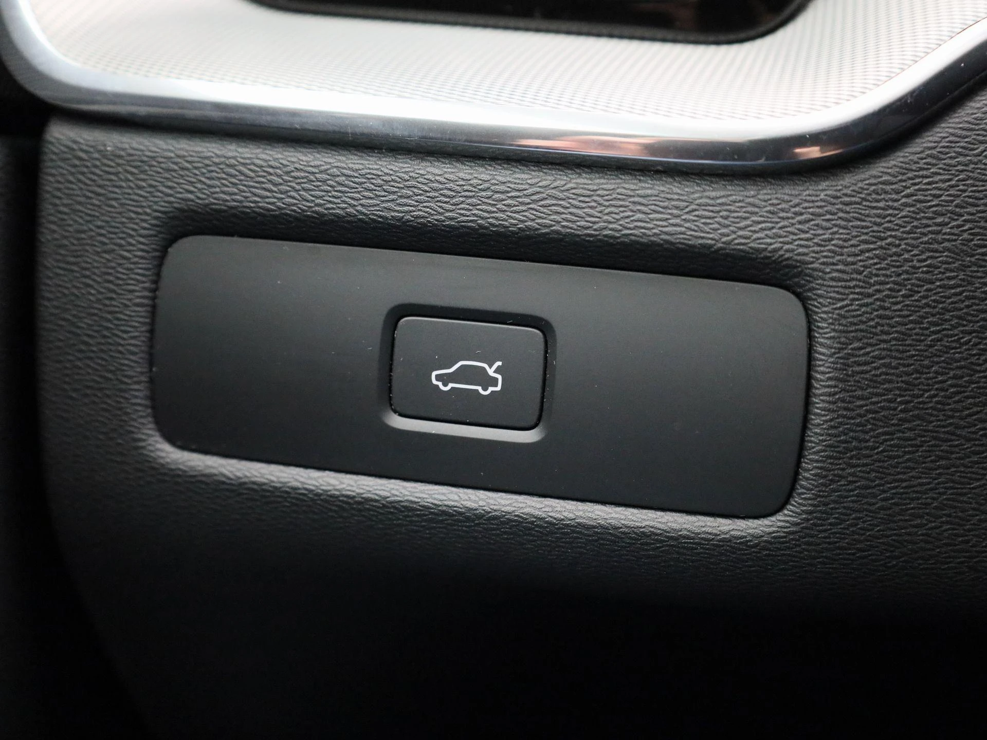 Volvo-XC60-image-22