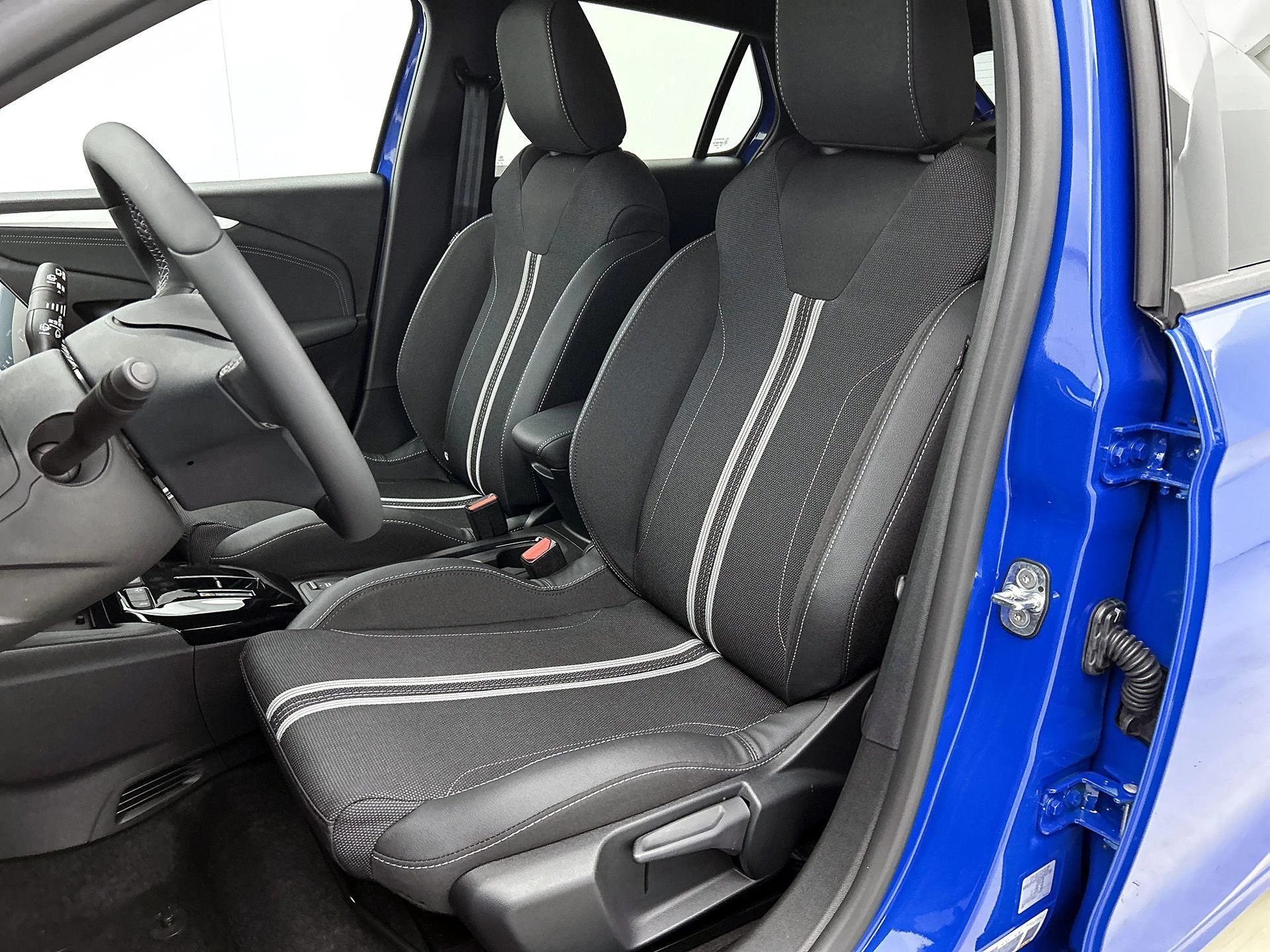 Opel-Corsa-image-35