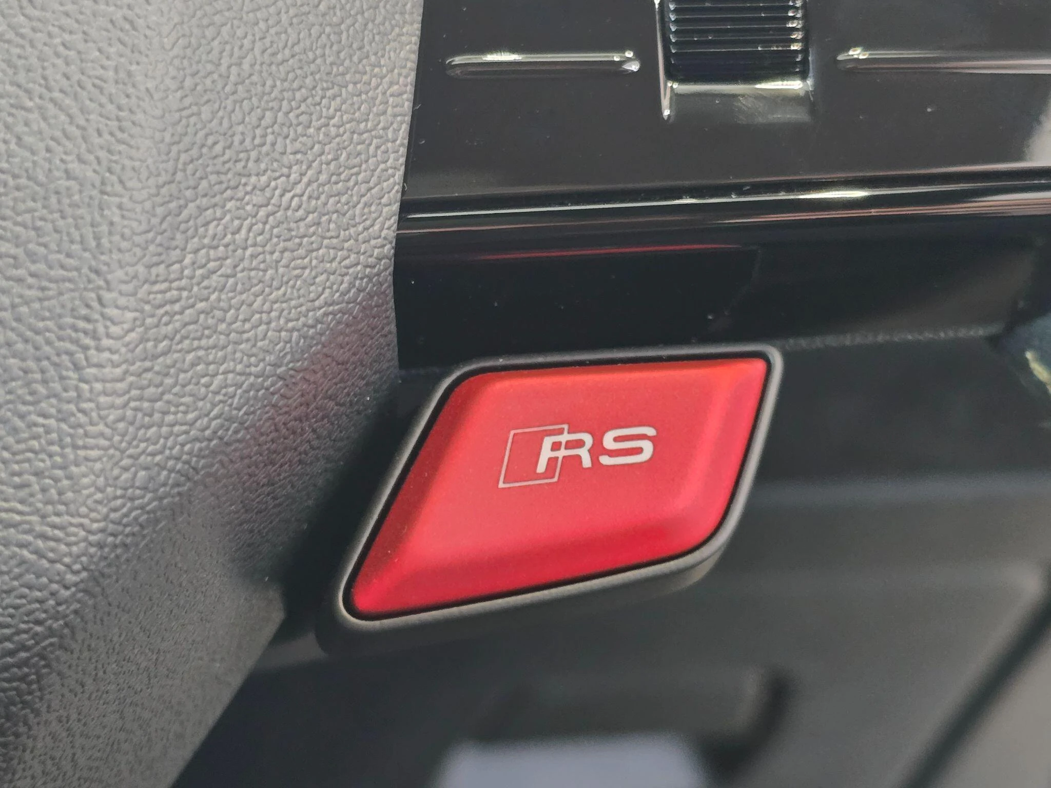 Audi-RS5-image-15