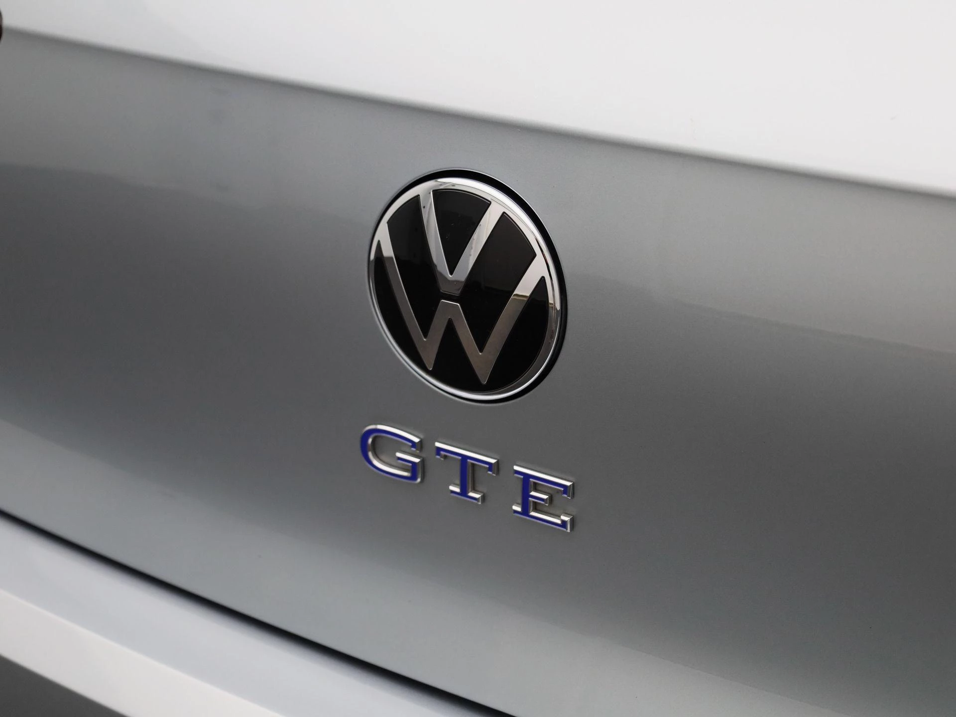 Volkswagen-Golf-image-47