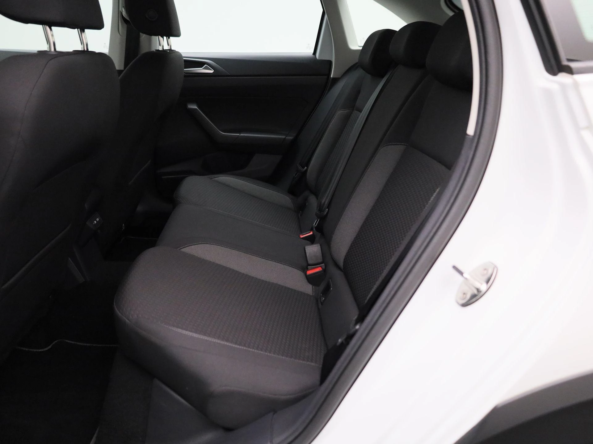 Volkswagen-Taigo-image-8