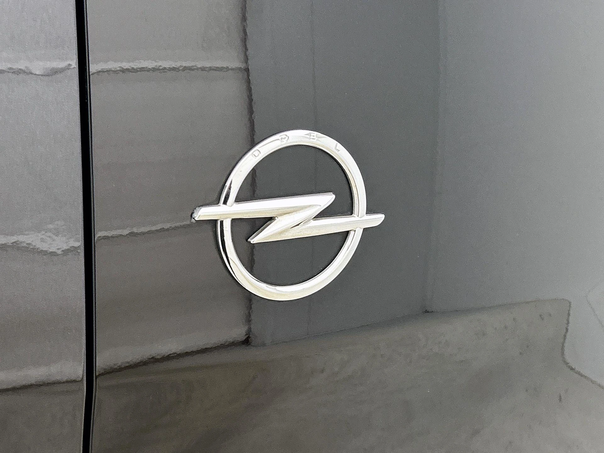 Opel-Vivaro-image-14