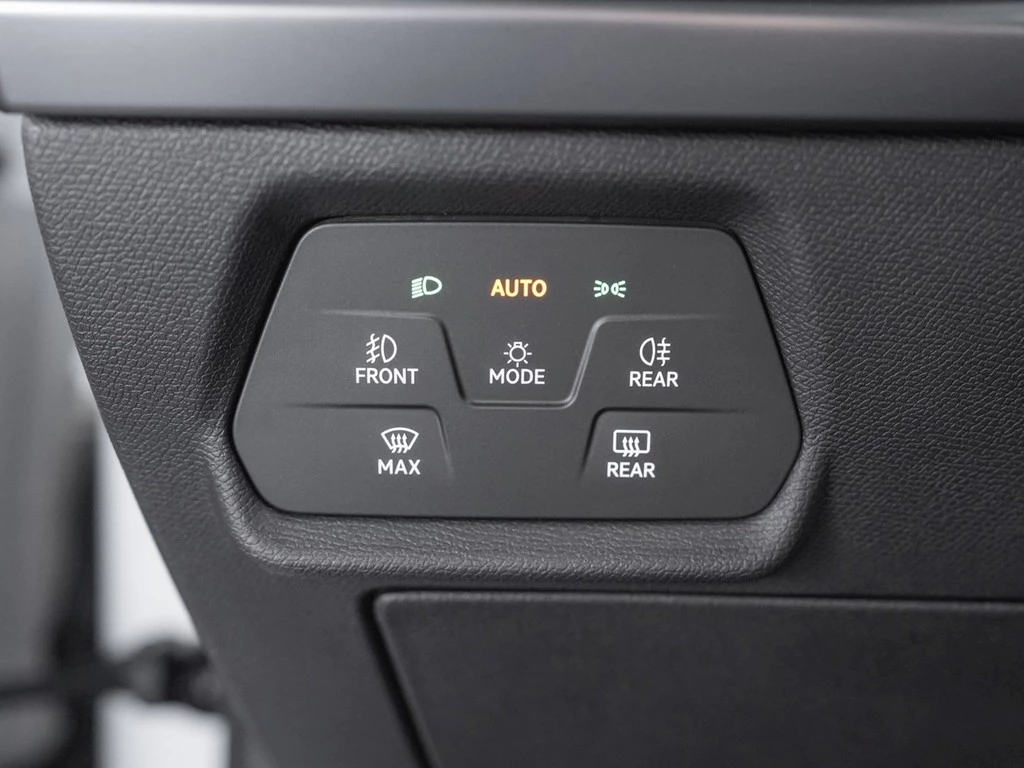 CUPRA Leon 2.0 TSI DSG VZ Extreme Navi/Pano/RFK/DCC