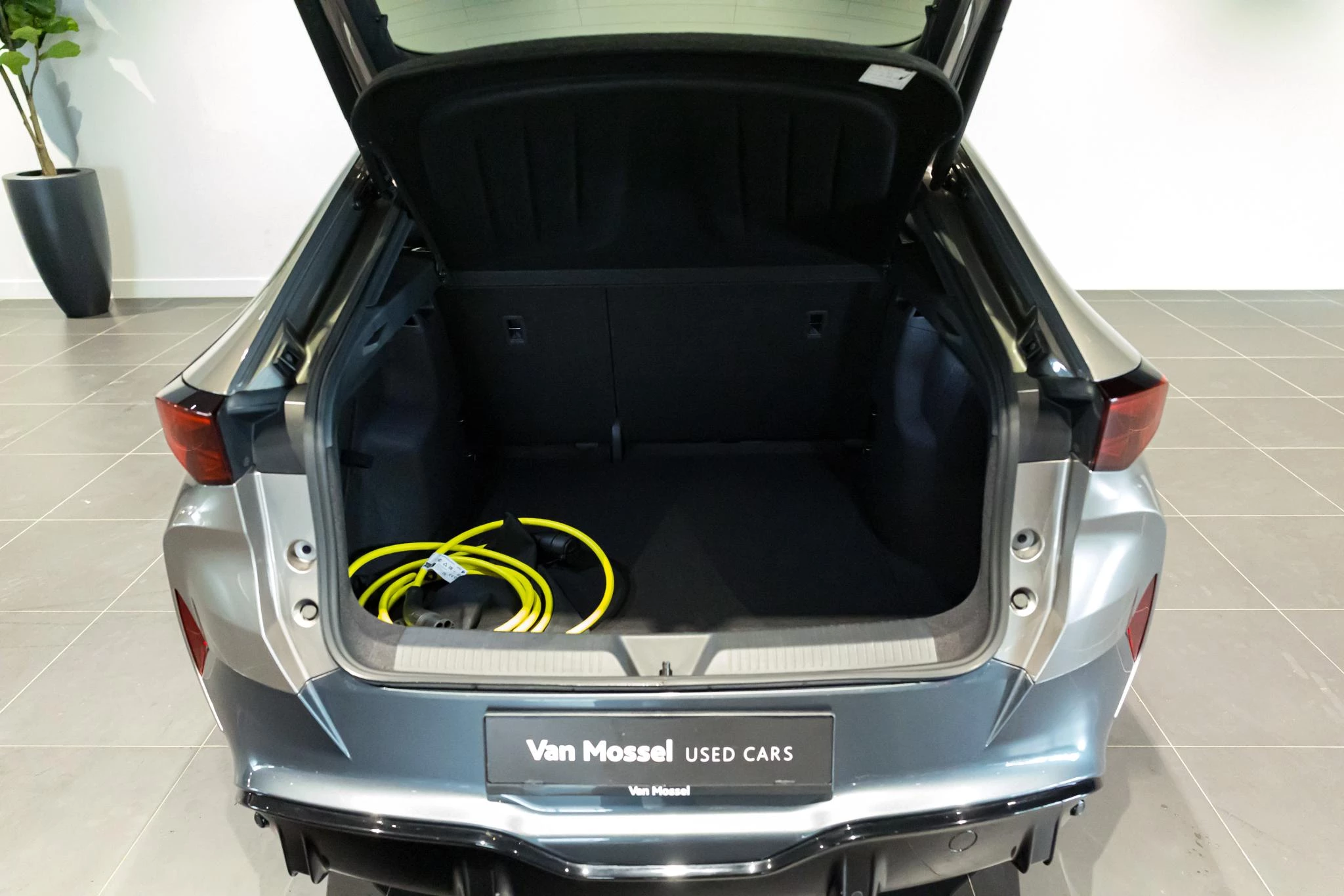 CUPRA-Tavascan-image-11