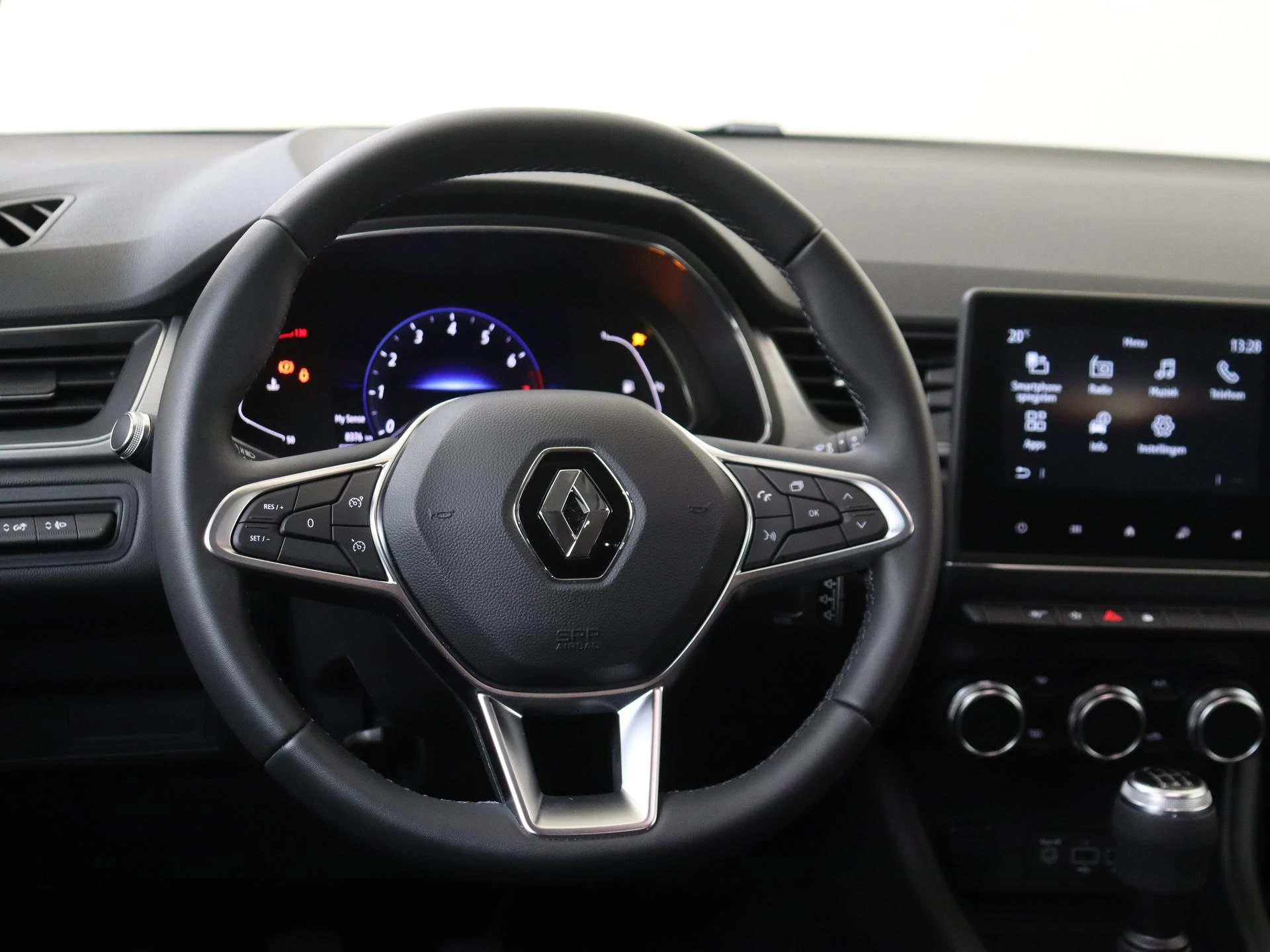 Renault-Captur-image-9