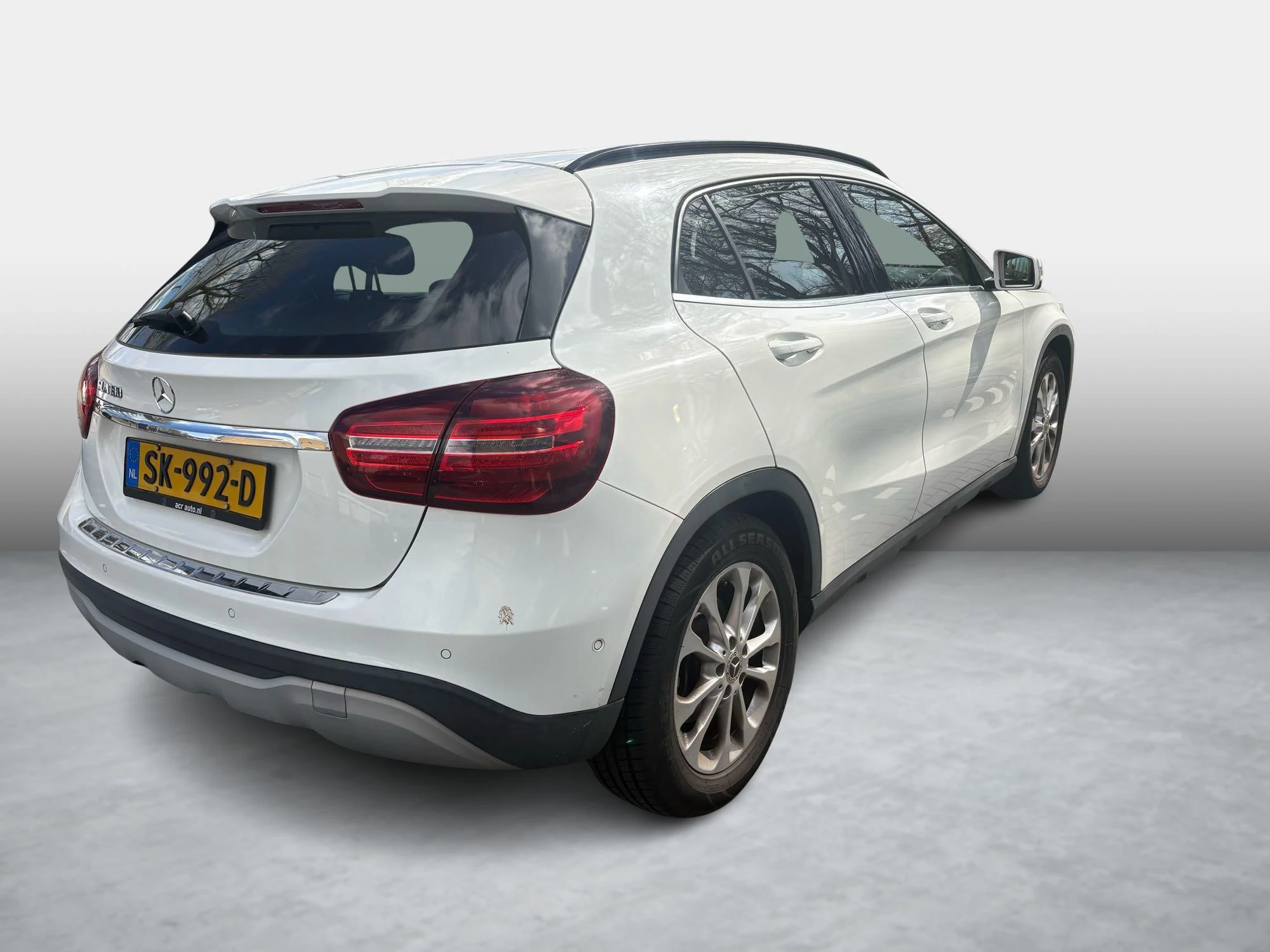 Mercedes-Benz GLA 180 Business Solution