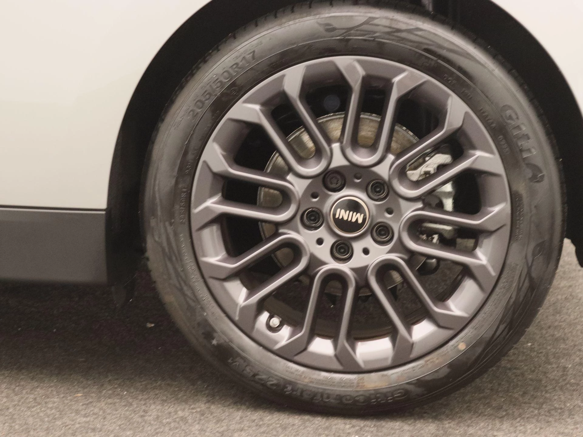 MINI 3-deurs Mini Cooper E Essential 40.7 kWh
