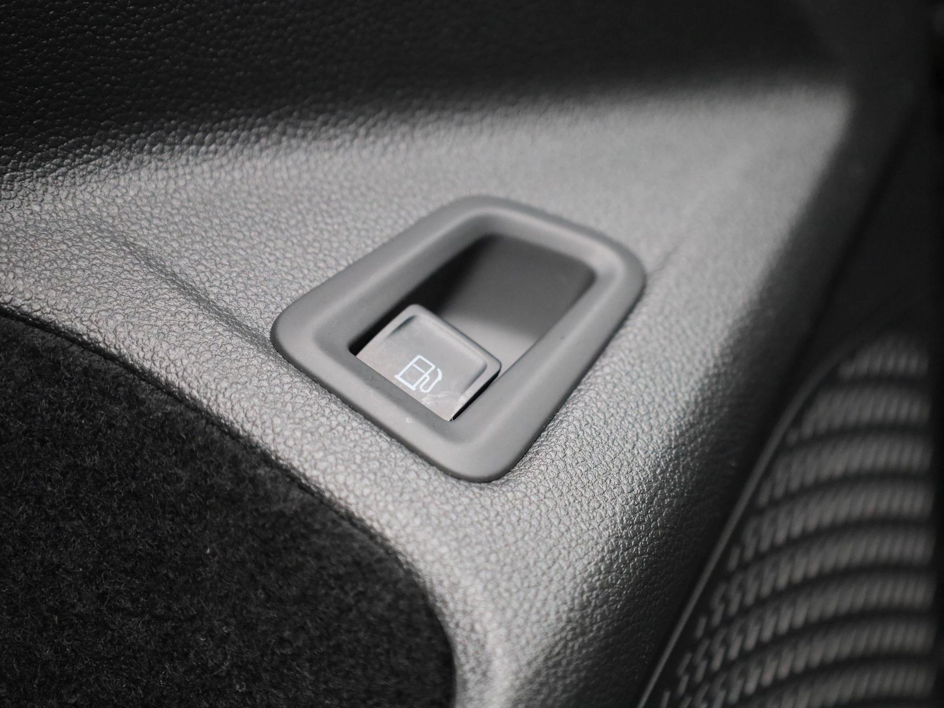 Volkswagen-Golf-image-38