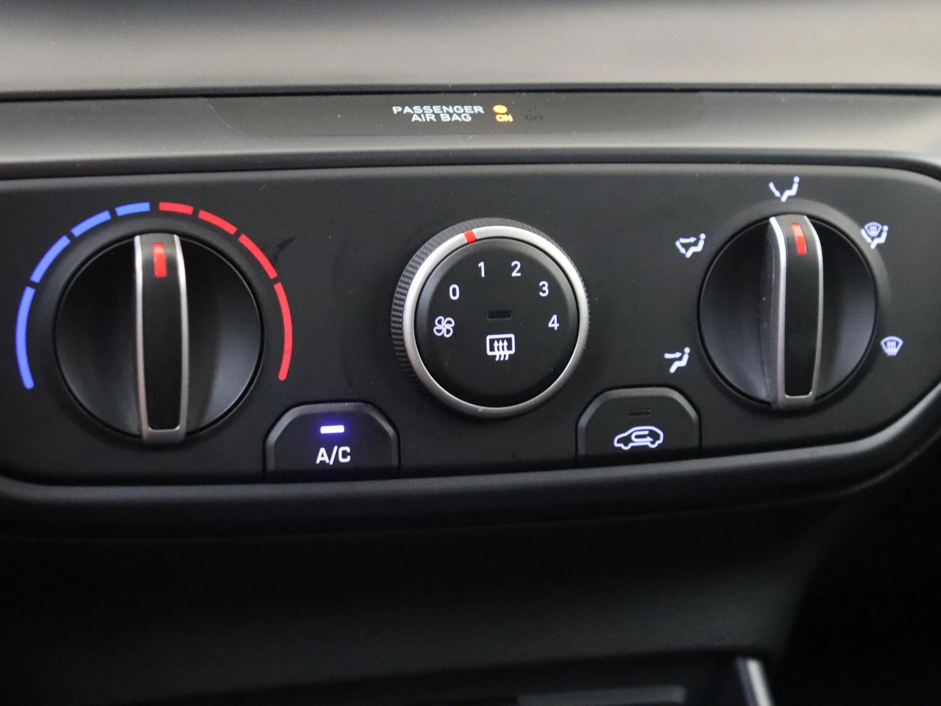 Hyundai-i20-image-18