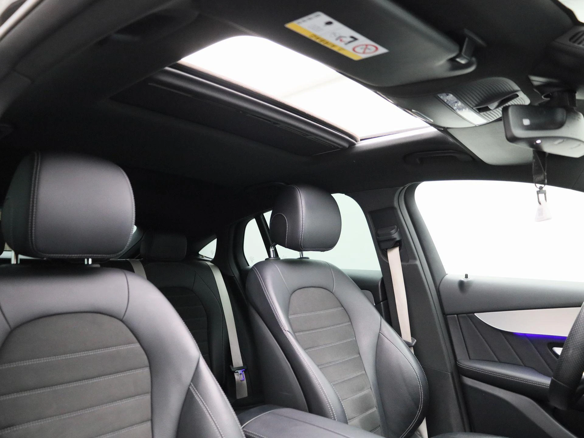 Mercedes-Benz-GLC-image-44