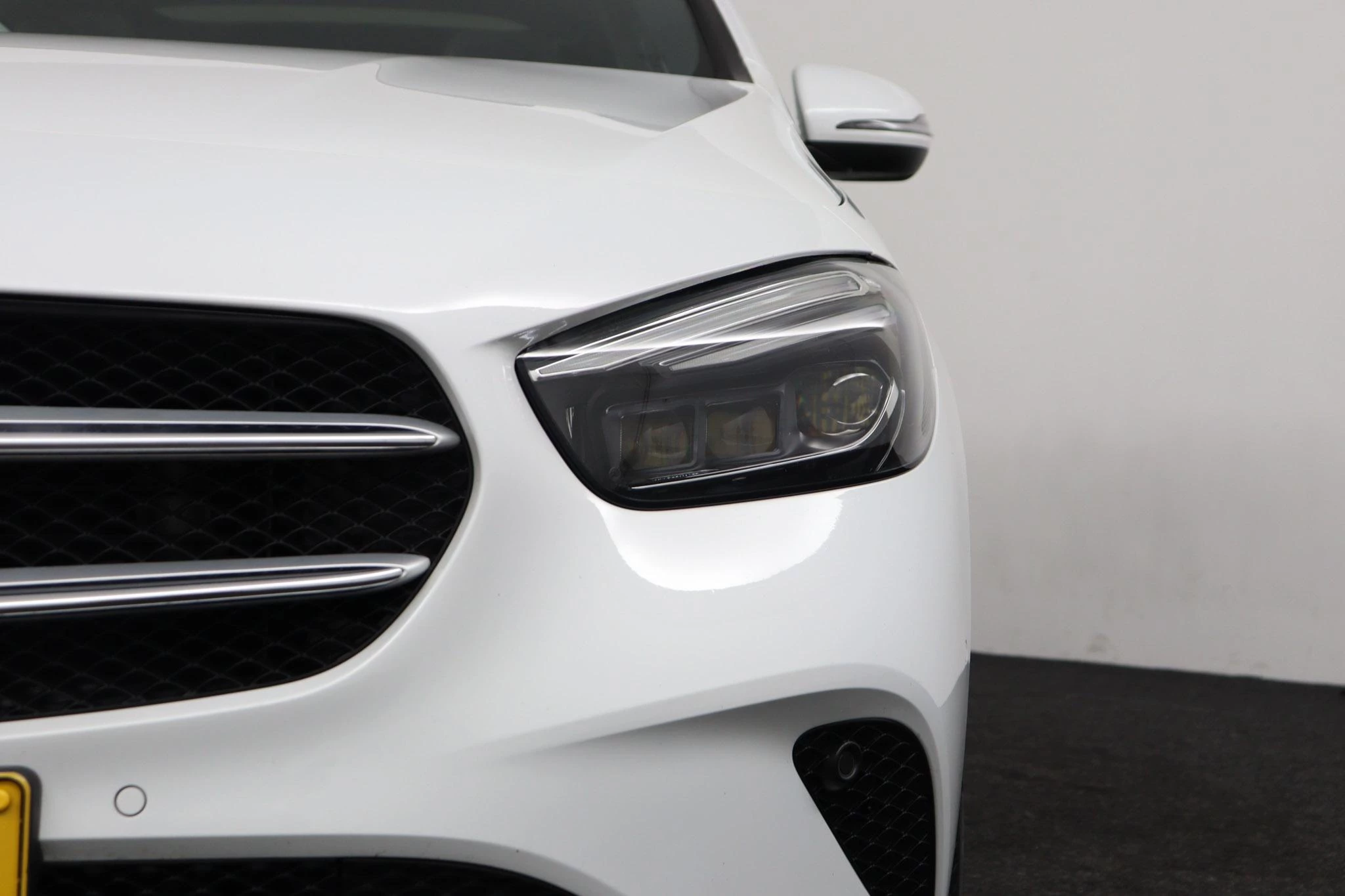 Mercedes-Benz-B-Klasse-image-12