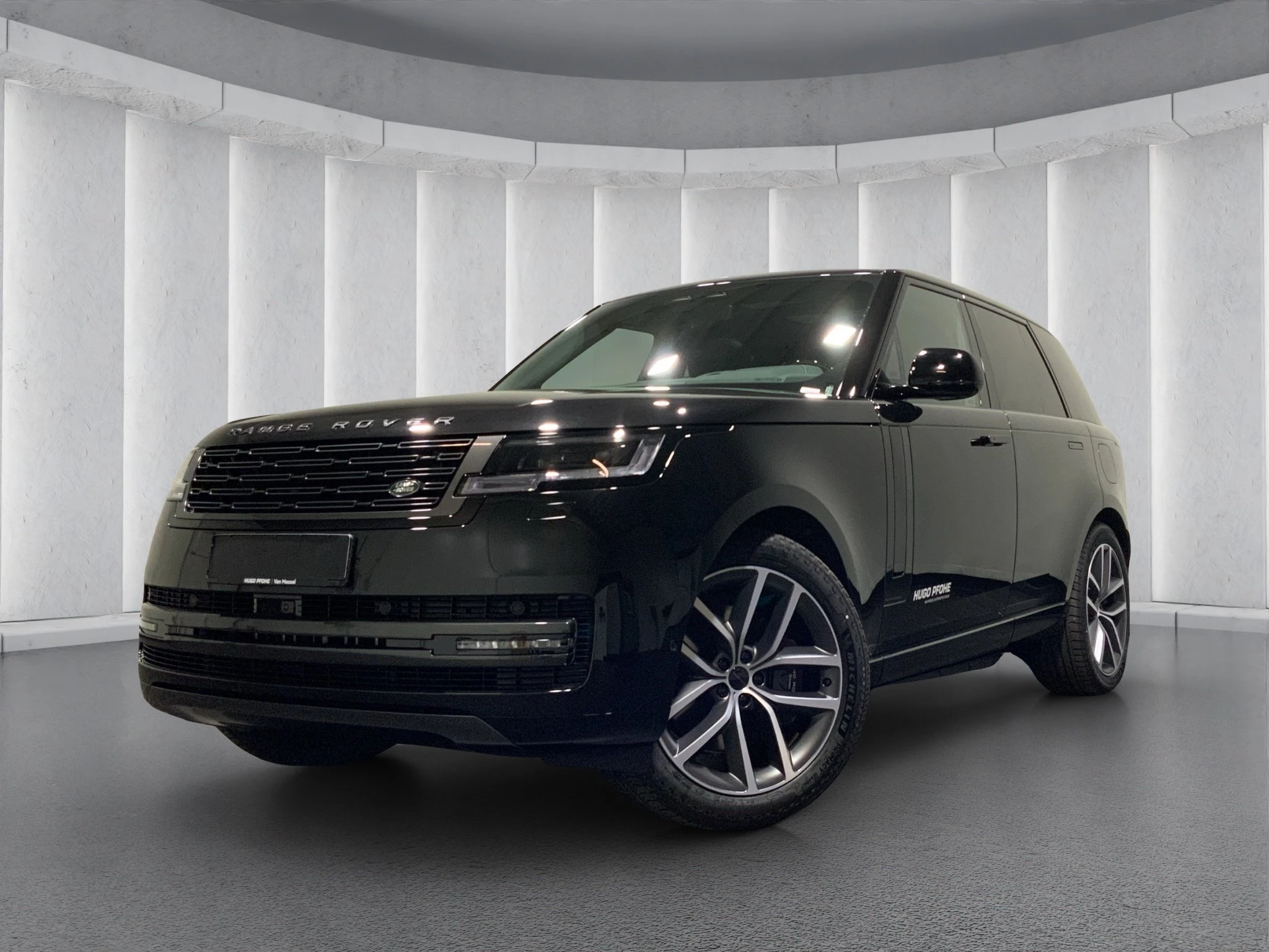 Land Rover-Range Rover-image-0