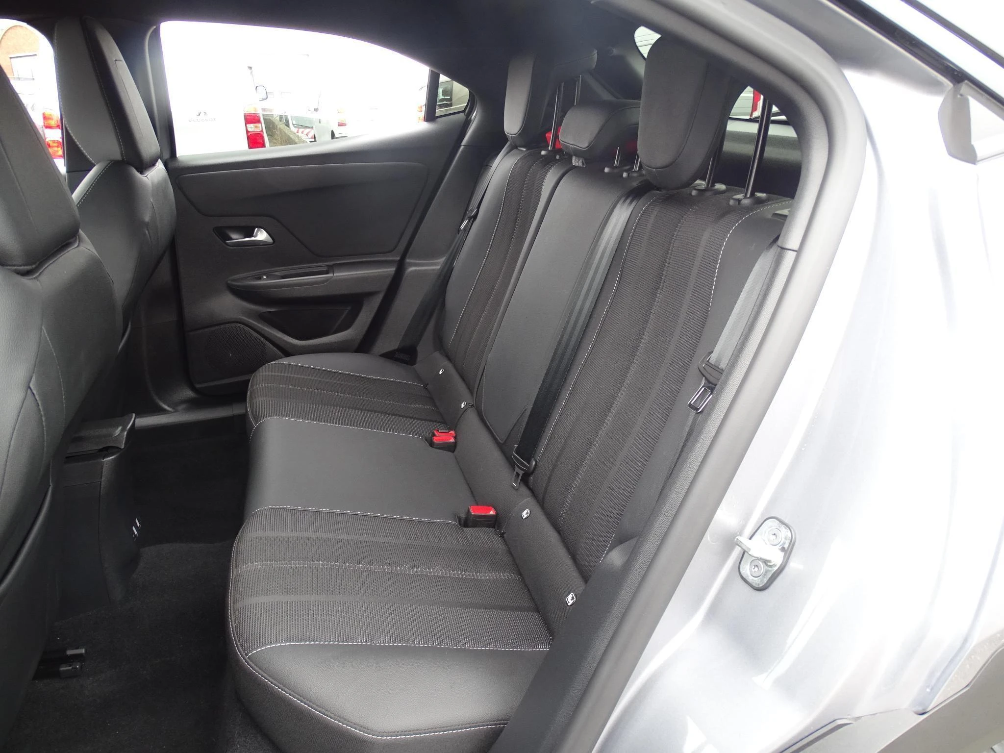 Opel-Mokka-image-16