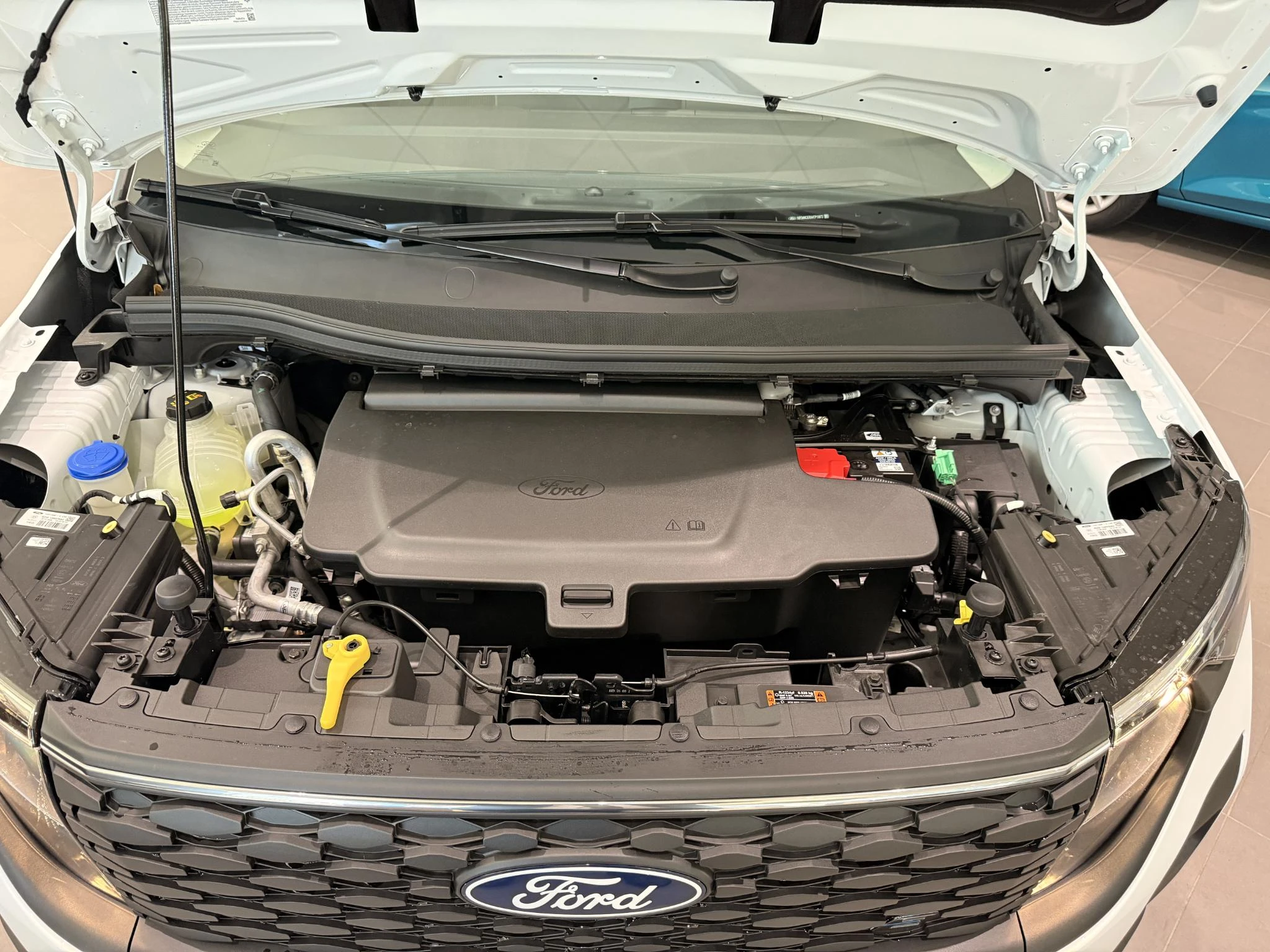 Ford-E-Transit-image-18