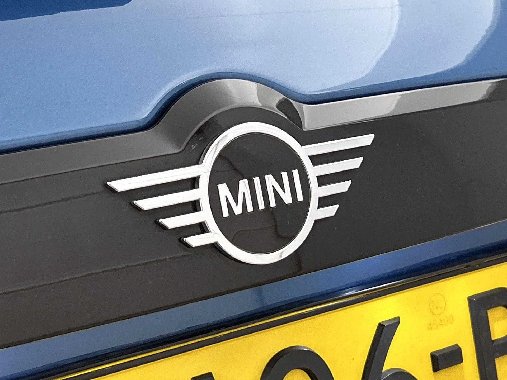 MINI Countryman 1.5 Cooper Dutch Made Edition