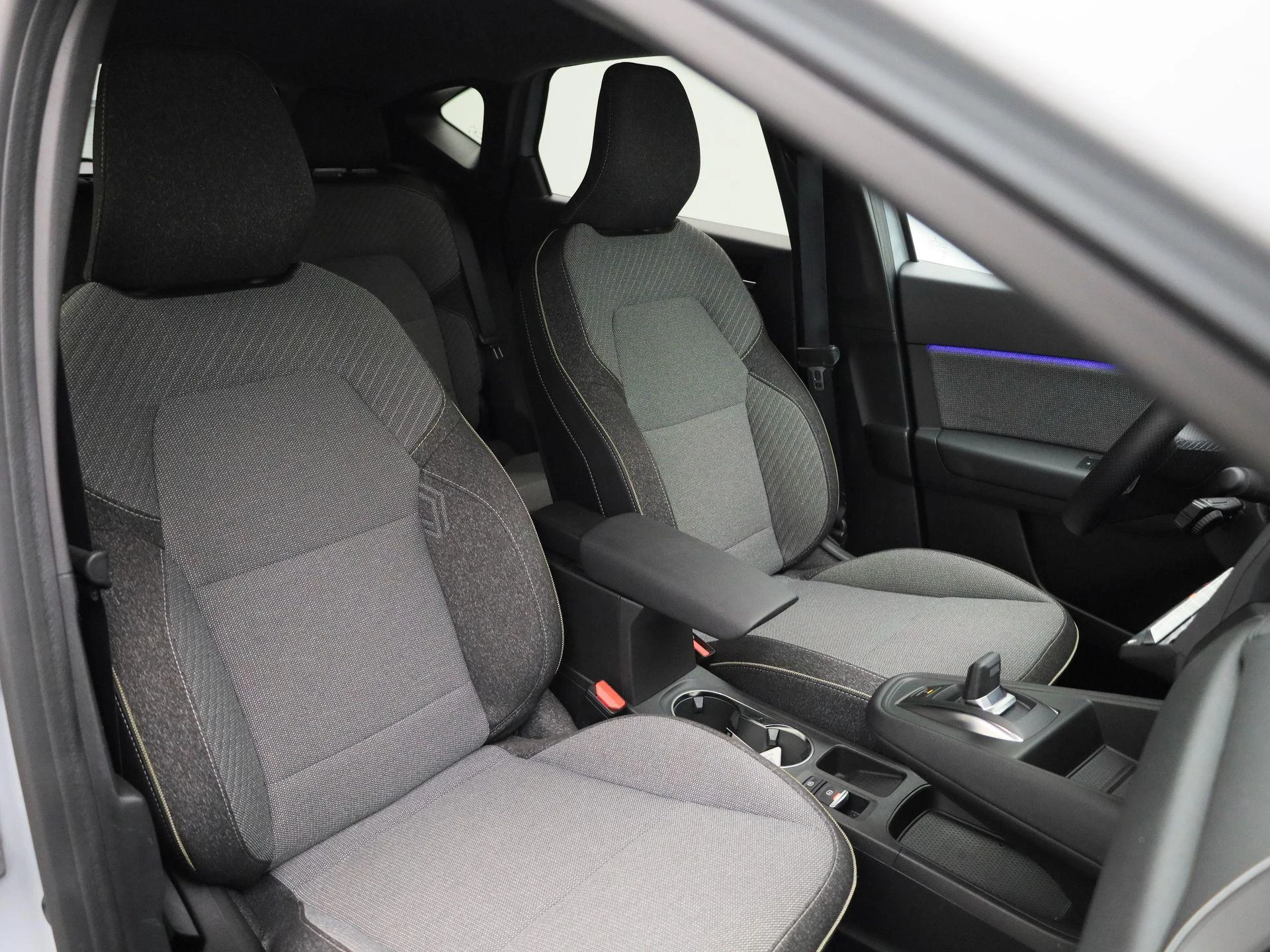 Renault-Captur-image-34